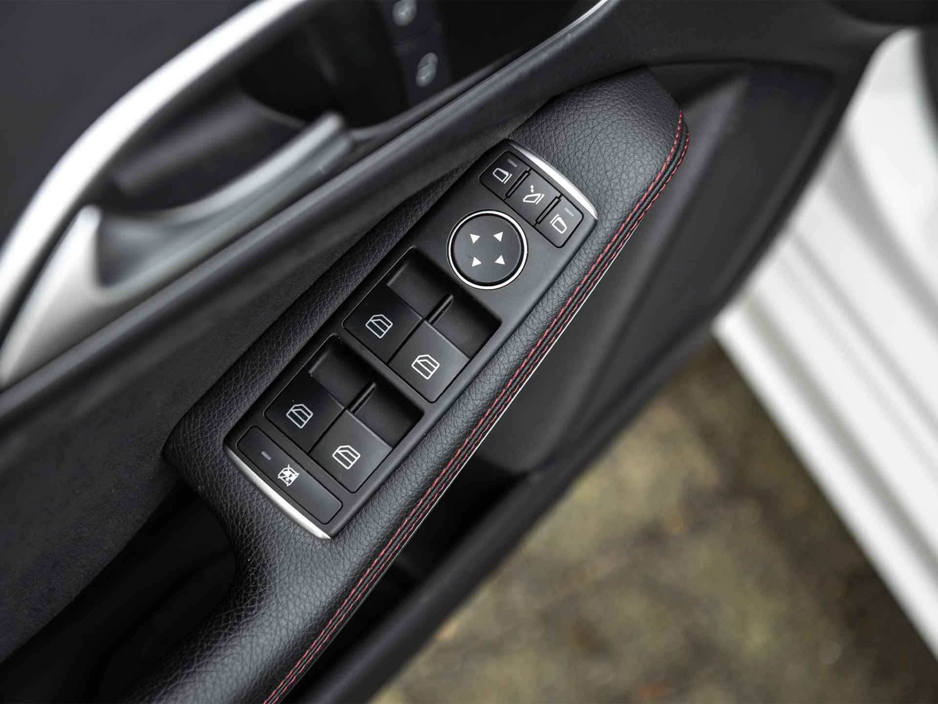 Mercedes-Benz CLA-Klasse Shooting Brake 200 AMG | Night pakket | Licht-/zichtpakket | Navi Garmin | Apple Carplay / Android auto | Stoelverwarming | LED HighPerform. | Active Park Assist | - 44/62