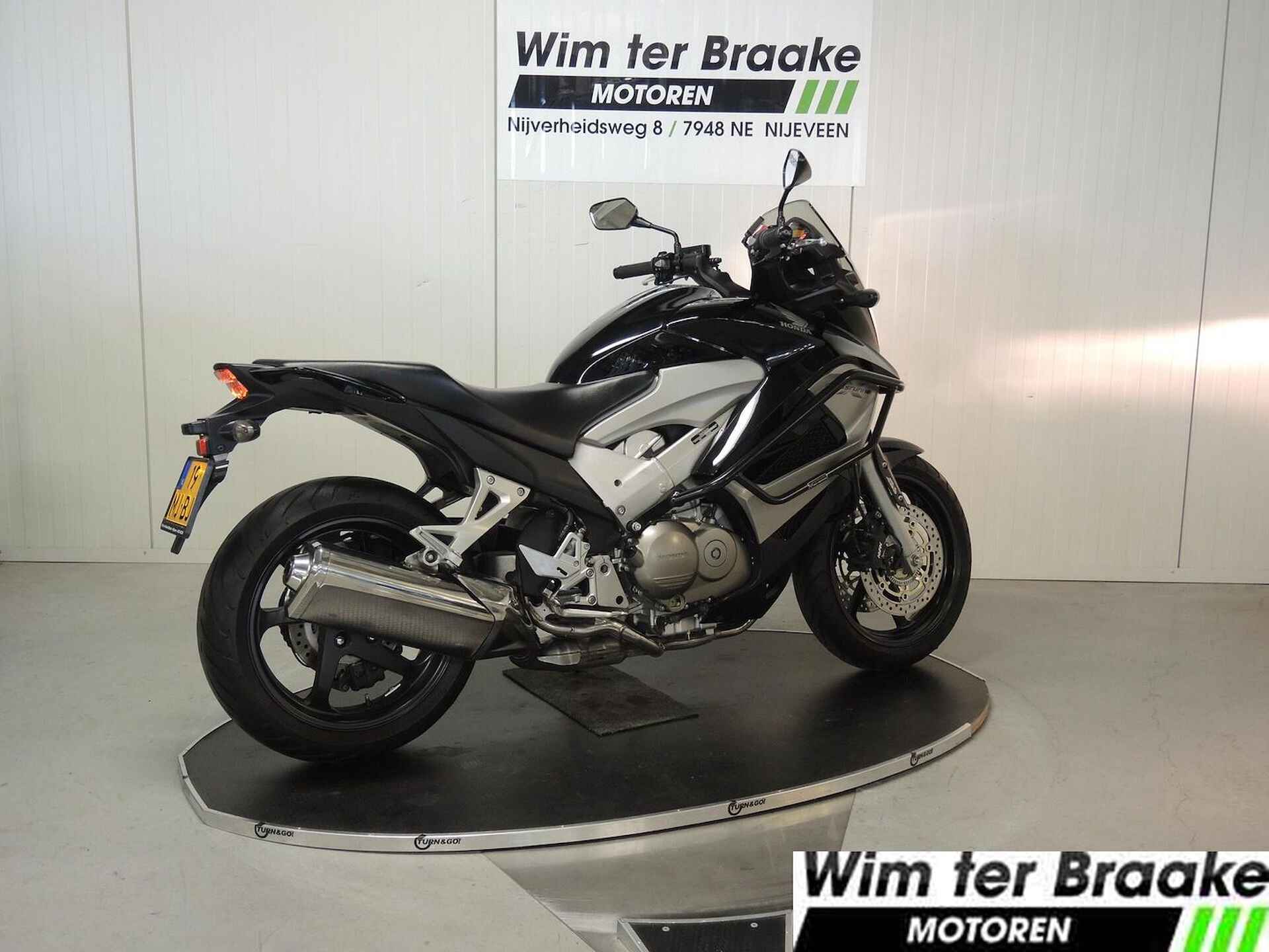 HONDA VFR 800 X |ABS - 2013 - 11/17