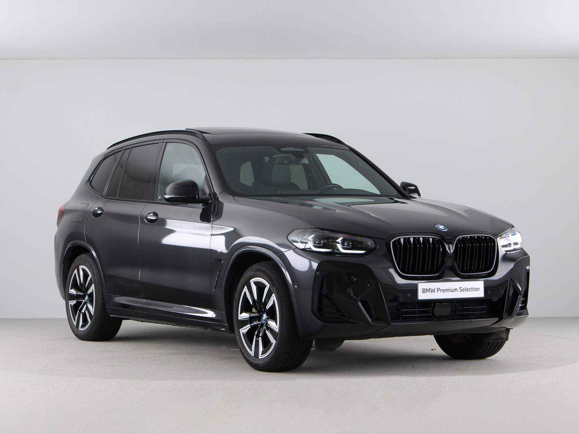 BMW iX3 M Sport Executive 80 kWh - 8/28