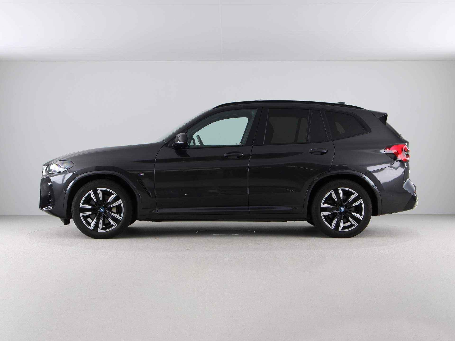 BMW iX3 M Sport Executive 80 kWh - 13/28