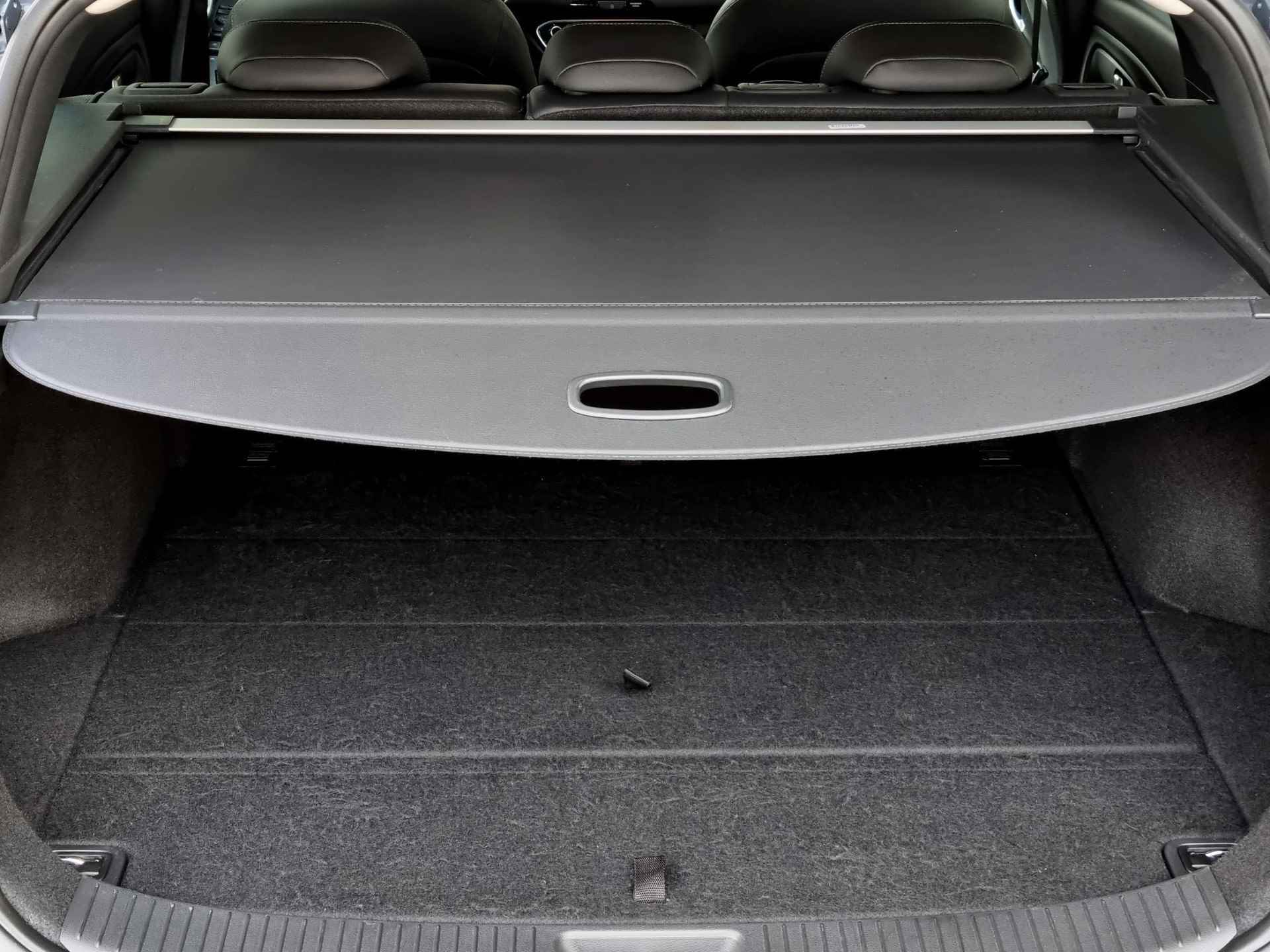 Hyundai i30 Wagon 1.5 T-GDi MHEV Premium / Private Lease Vanaf €629,- / - 27/45