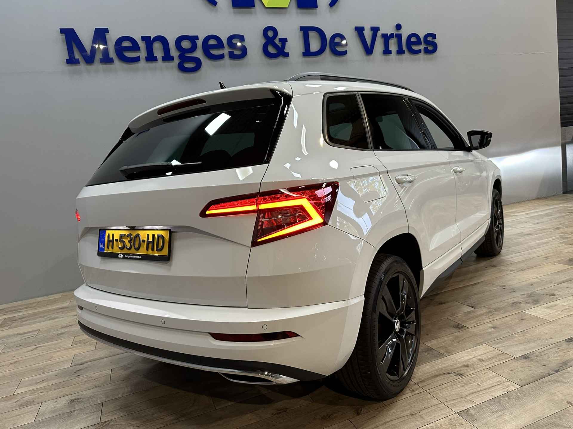 Škoda Karoq 1.5 TSI ACT Sportline Business Airco ECC | Virtual | LED | Panorama | Canton | Trekhaak | Adaptive Cruise | Apple Carplay Android Auto | Isofix | NAP | - 48/52