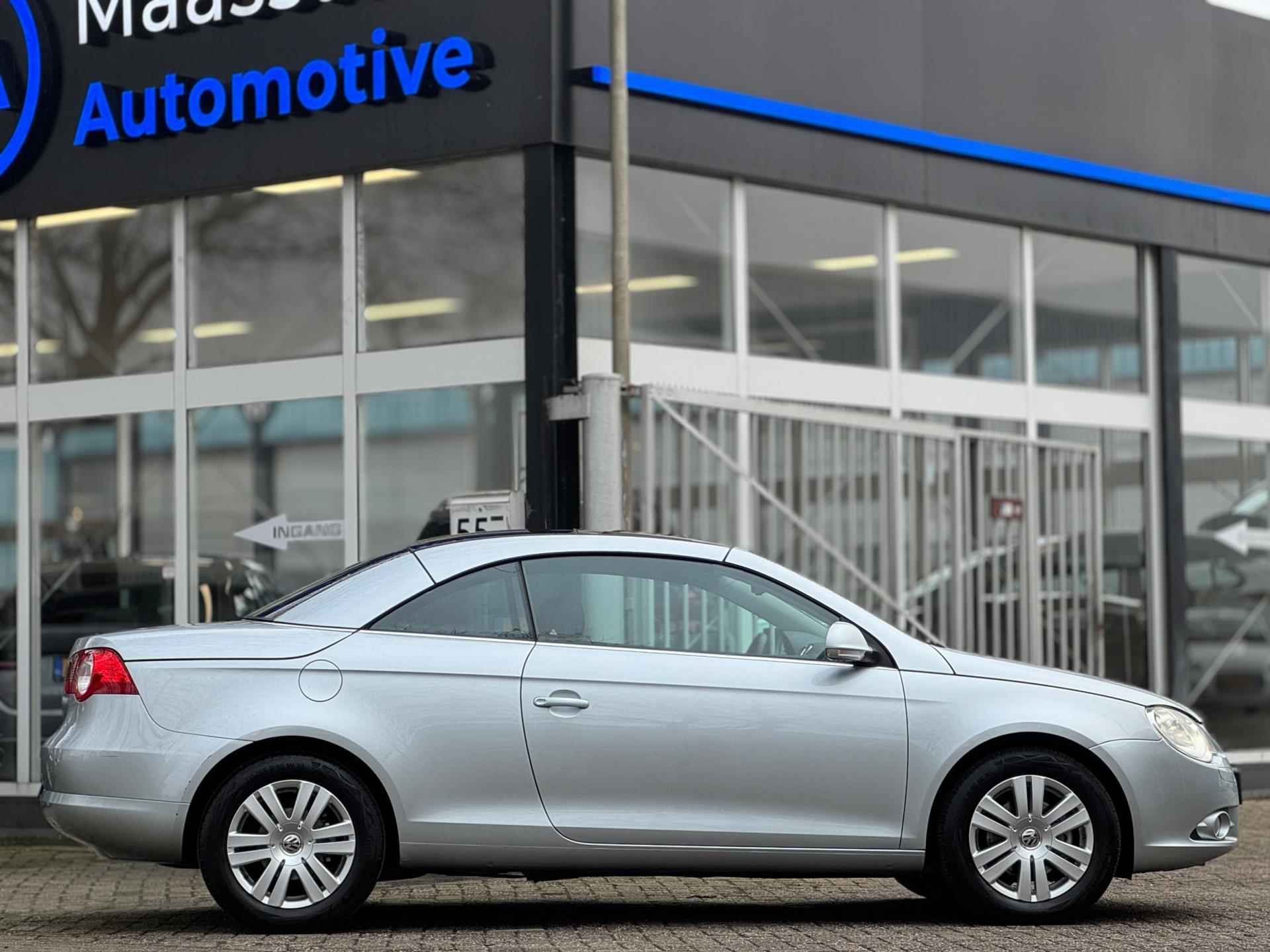 Volkswagen Eos 2.0 Cabrio Pano Stoel VW D.riem VV Dealeronderhouden Leder Xenon Nette staat 2 sleutels - 5/62