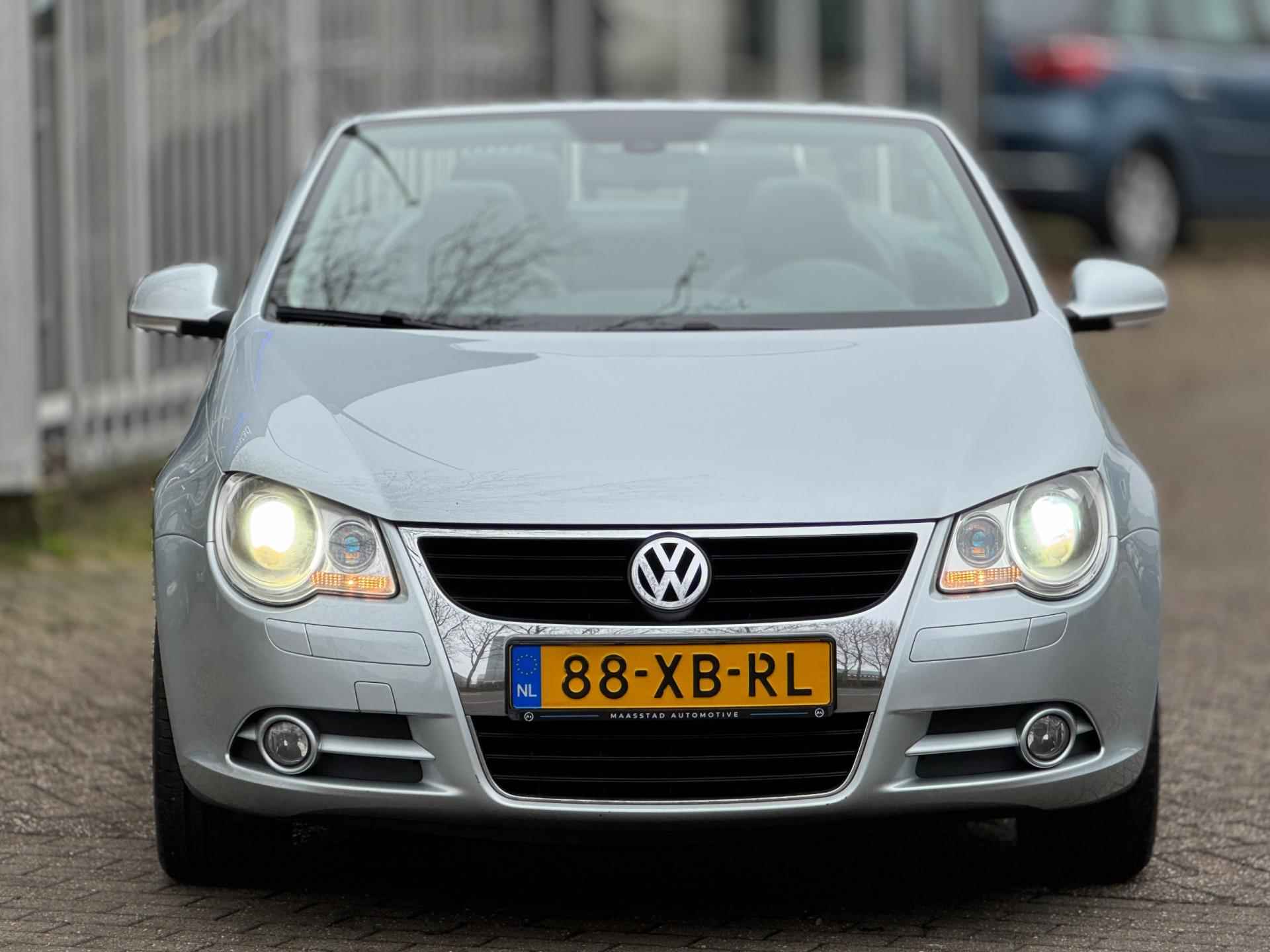 Volkswagen Eos 2.0 Cabrio Pano Stoel VW D.riem VV Dealeronderhouden Leder Xenon Nette staat 2 sleutels - 10/62