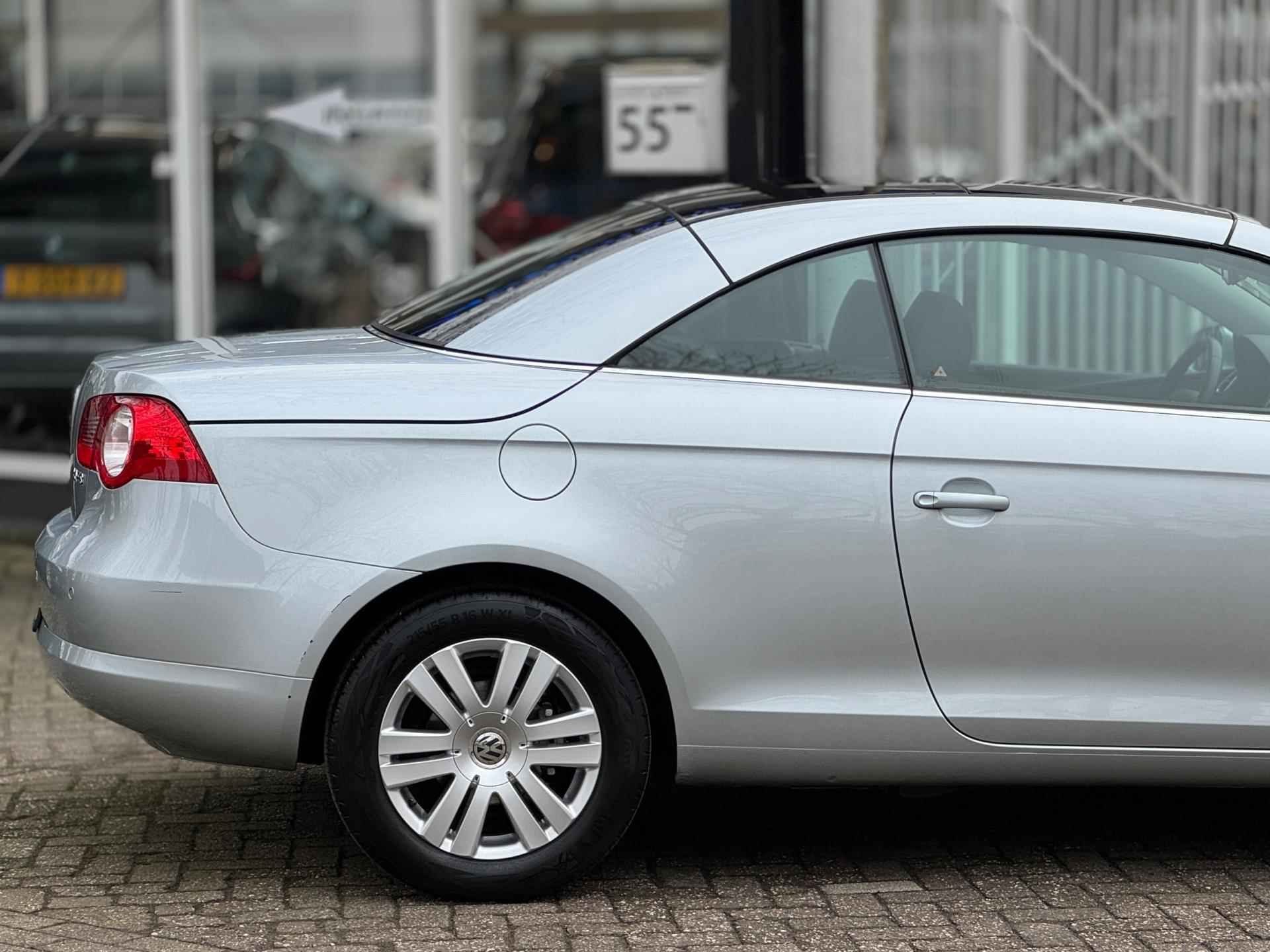 Volkswagen Eos 2.0 Cabrio Pano Stoel VW D.riem VV Dealeronderhouden Leder Xenon Nette staat 2 sleutels - 41/62