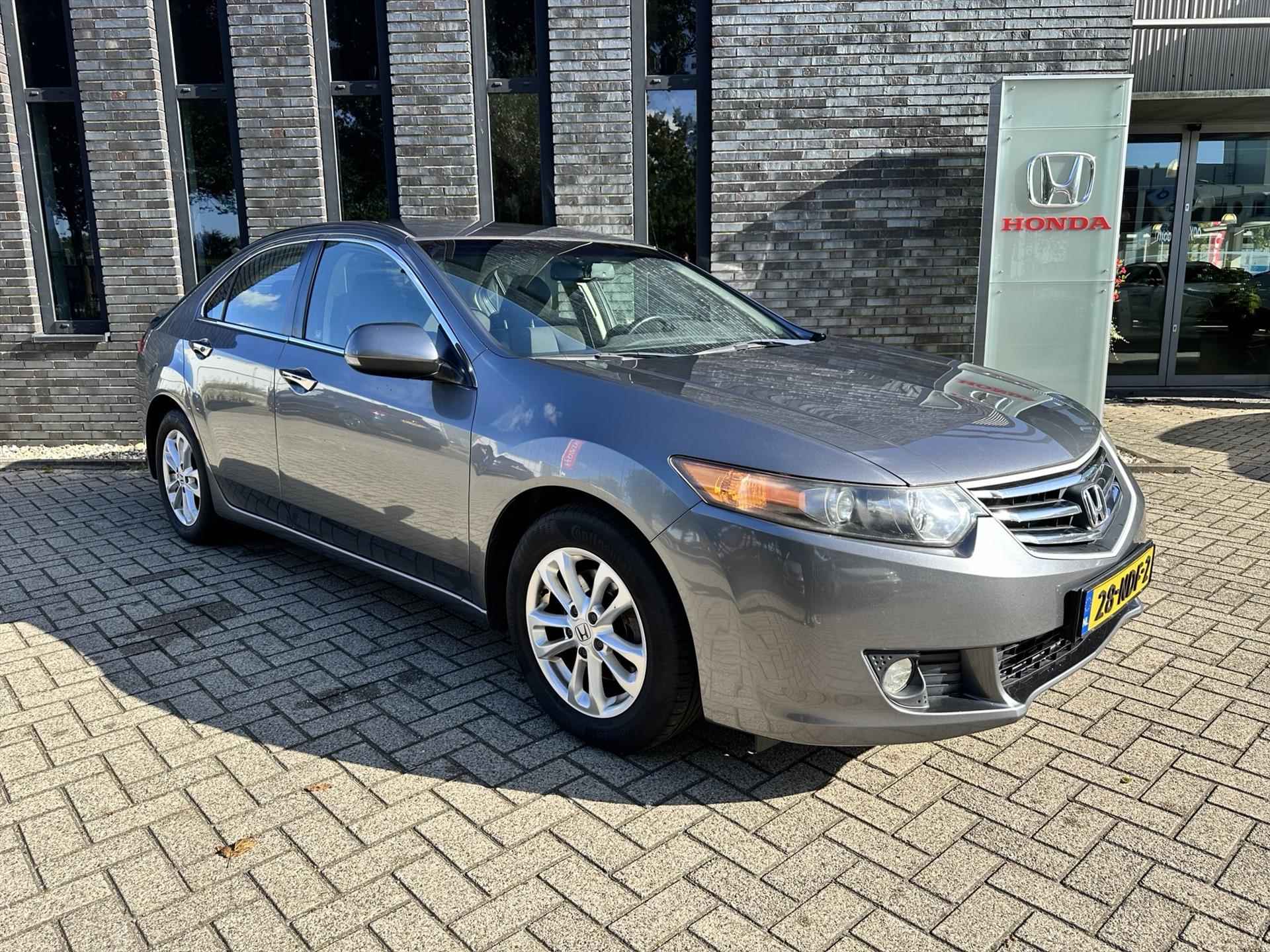 HONDA Accord 2.0 4D SEDAN AUT Elegance Navi Rijklaarprijs incl 12 maanden wettelijke garantie - 12/39