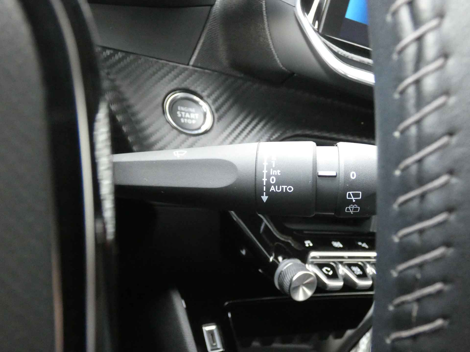 Peugeot 2008 1.2 130PK Allure ! | Navigatie | Camera | Parkeersensoren ! - 27/37