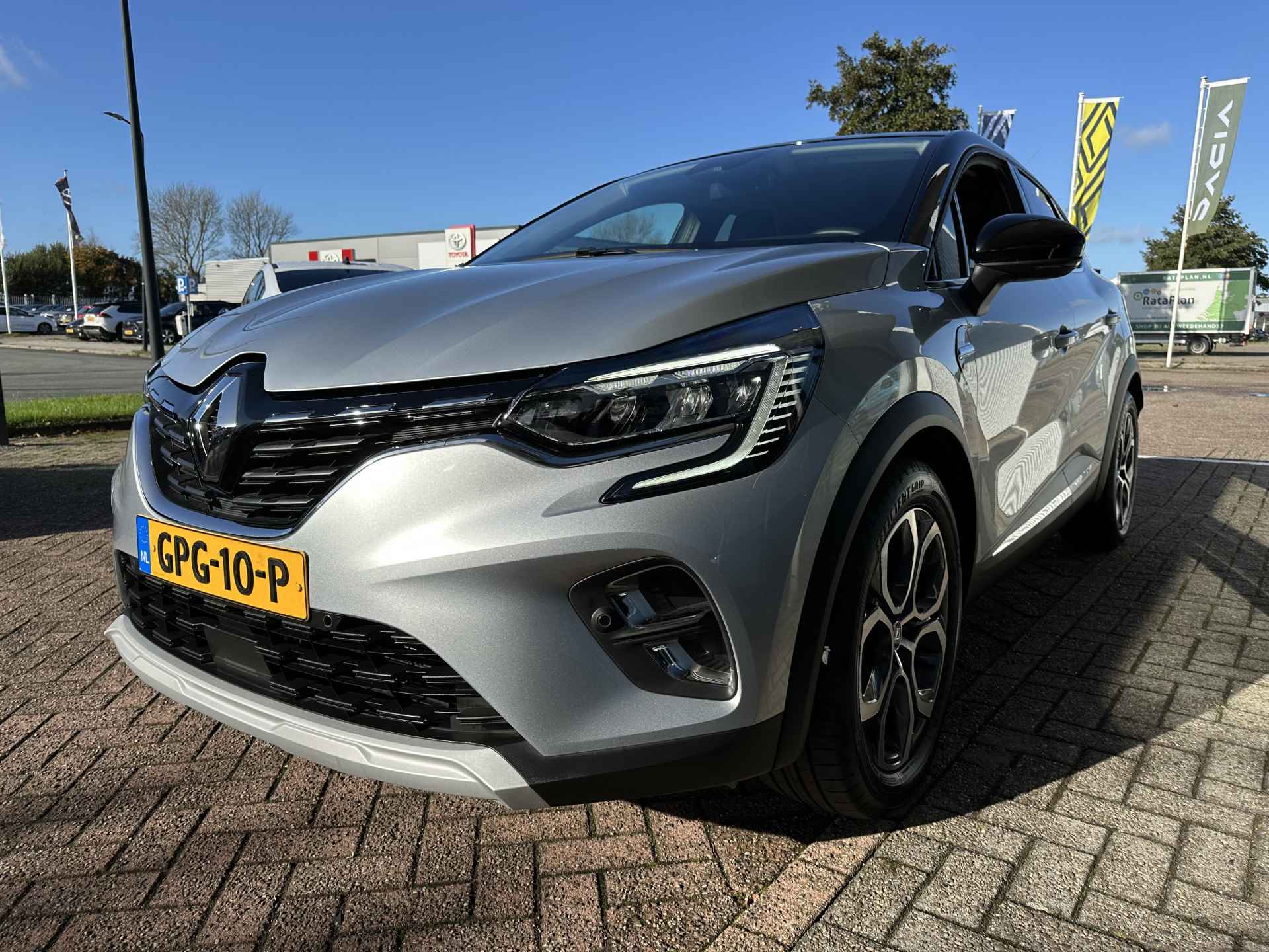 Renault Captur 1.6 E-Tech Hybrid 145 techno | 18" velgen | groot navi scherm | tijdelijk gratis Top Afleverpakket twv Eur 695 - 4/52