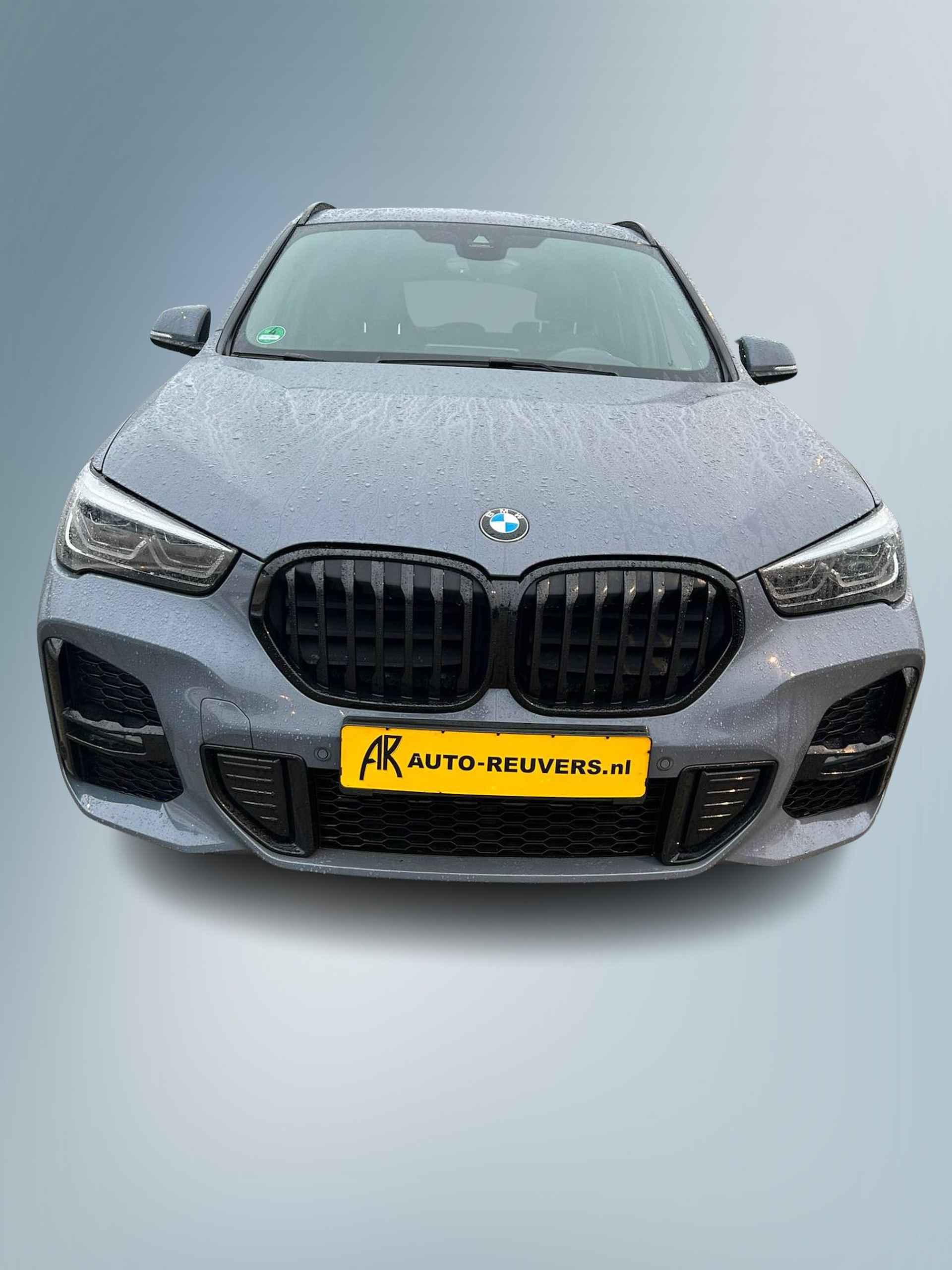 BMW X1 xDrive25e High Executive Panorama / Opendak / HUD / Pilot assist / HarmanKardon - 10/12