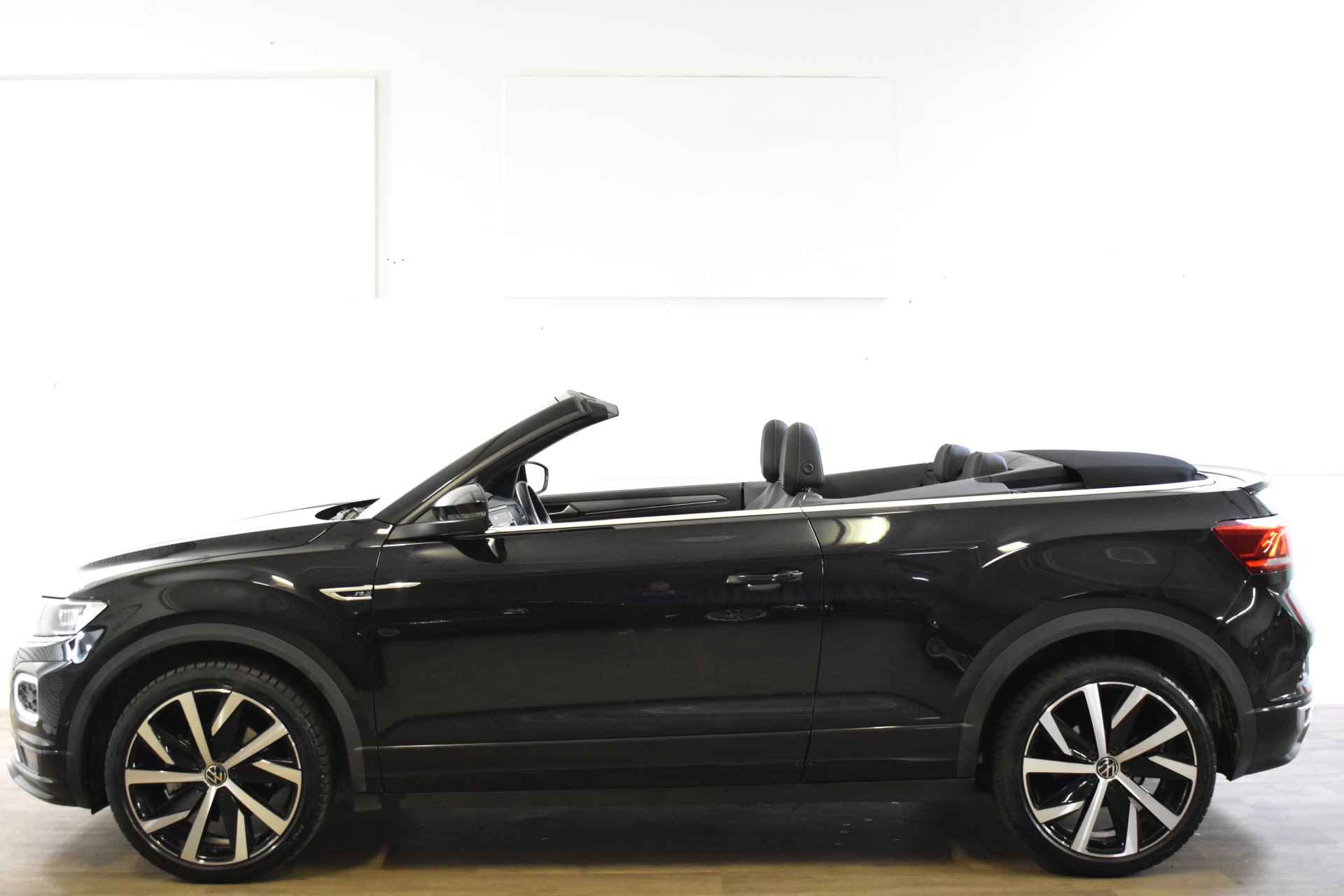 Volkswagen T-Roc Cabrio 1.5 TSI 150PK DSG R-LINE SPORT NAVI/VIRTUAL/CAMERA - 9/38