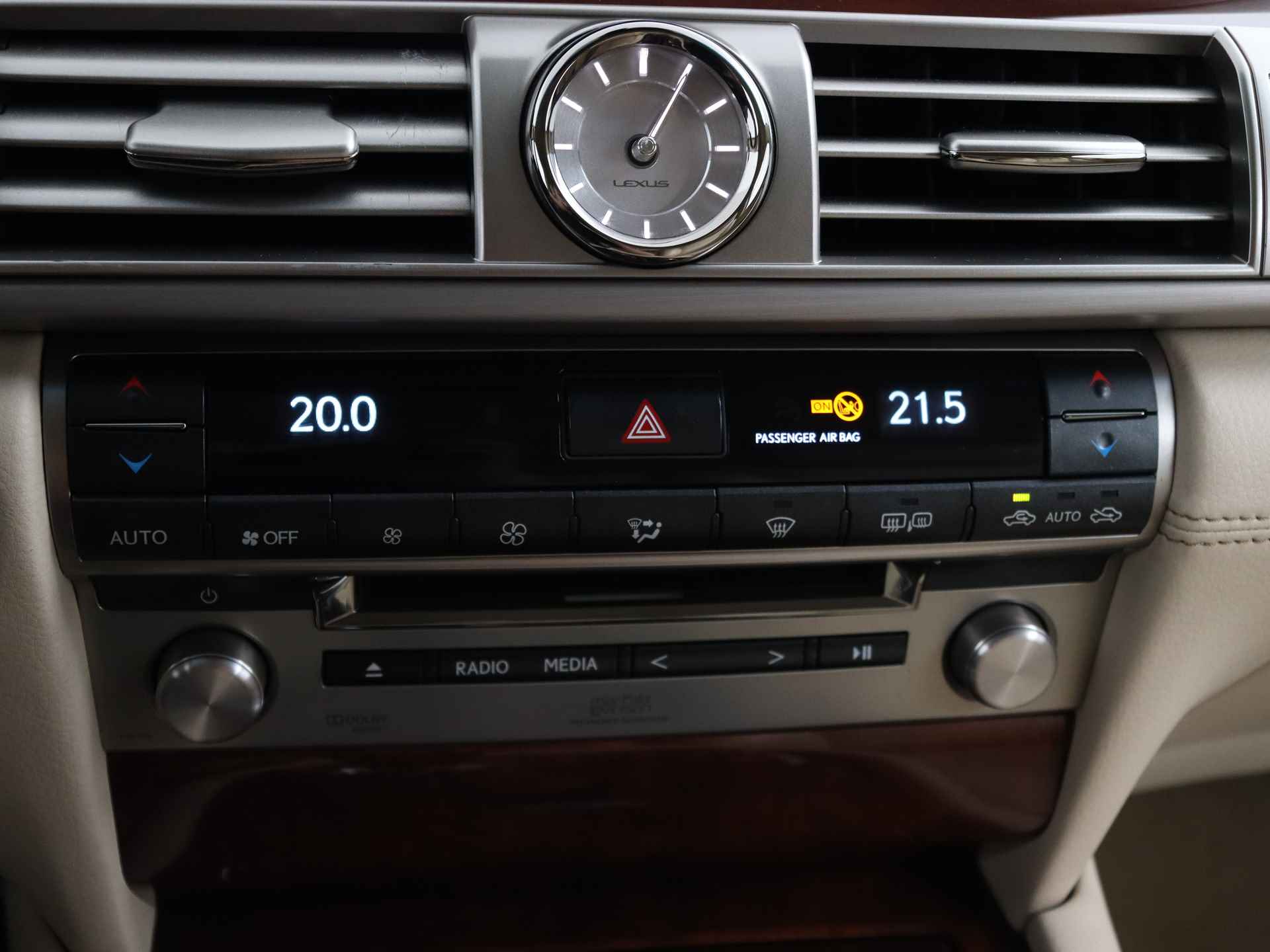 Lexus LS 600h Executive Limited | Elektronisch Instelbaar Onderstel | Mark Levinson Audio | Houtafwerking | - 10/56