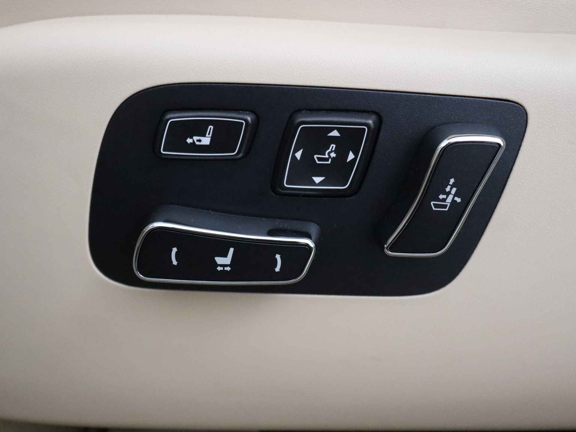 Lexus LS 600h Executive Limited | Elektronisch Instelbaar Onderstel | Mark Levinson Audio | Houtafwerking | - 17/56