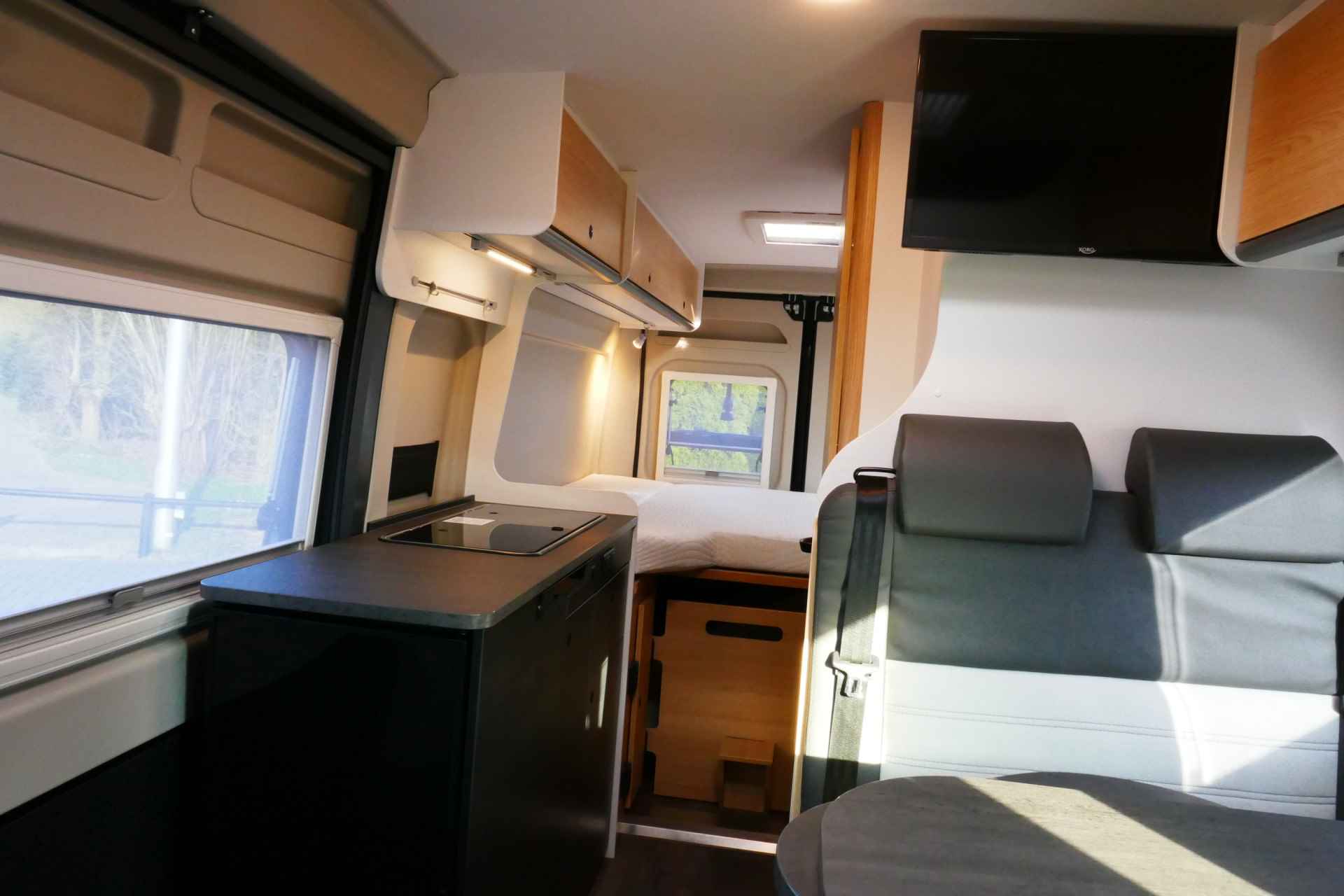 Sunlight Cliff 640 Adventure Edition 140 pk AUTOMAAT 9-Traps Euro6 Fiat Ducato 8 **Lengtebedden/4 zitplaatsen/Luifel/Fietsendrager/Smart - 16/71