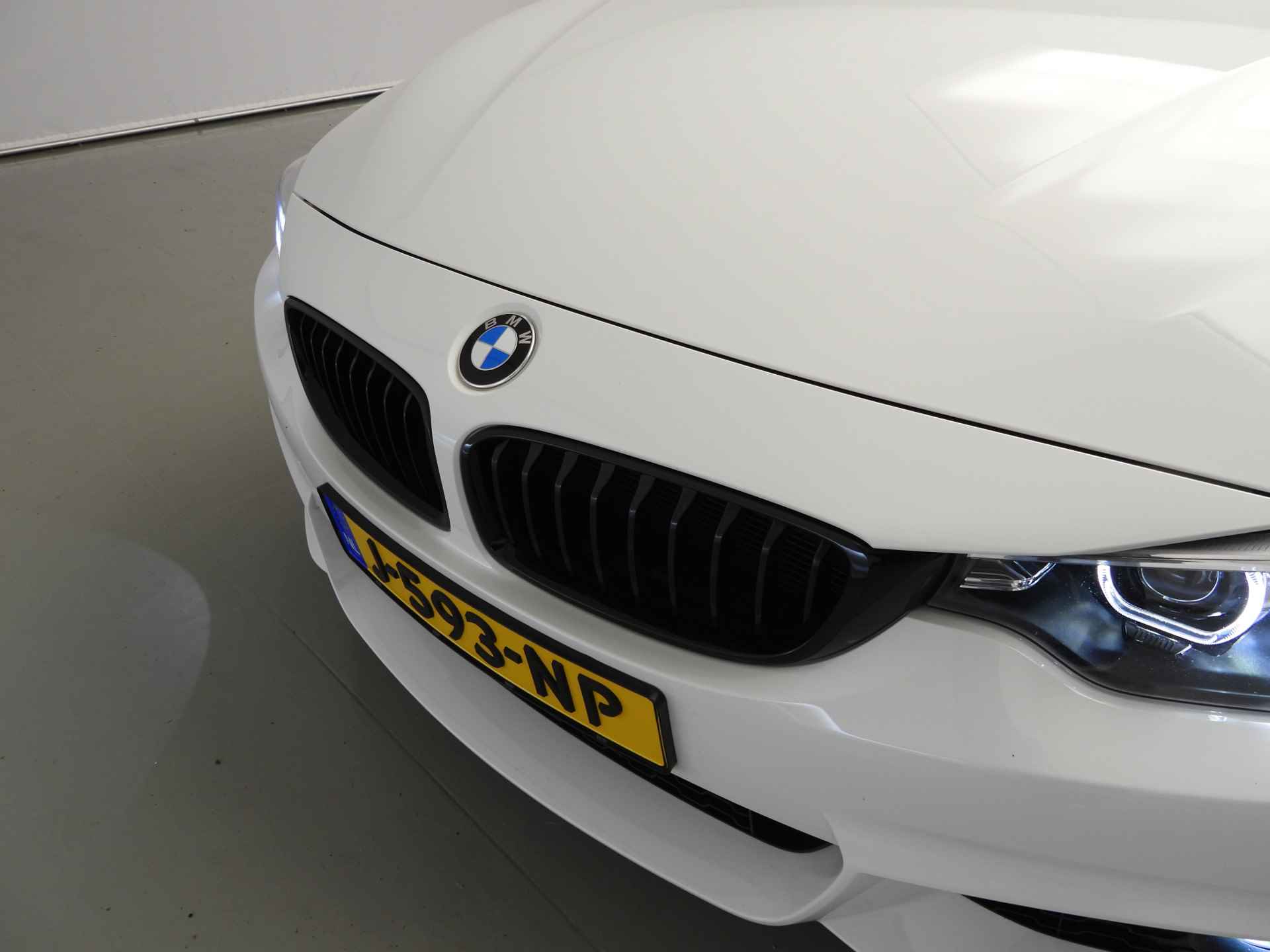 BMW 4 Serie Gran Coupé 418i M-Sportpakket / LED / Leder / Navigatie / Schuifdak / Elektr. zetels / DAB / Harman-kardon sound / Alu19 inch - 44/45