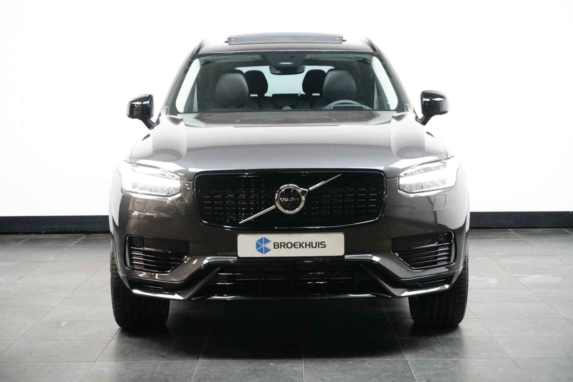 Volvo XC90 T8 Recharge AWD Ultra Dark | 22" | Luchtvering | Bowers & Wilkins | Geventileerd Nappa | Stoelmassage | 360 Camera | Gelaagd en - 3/39