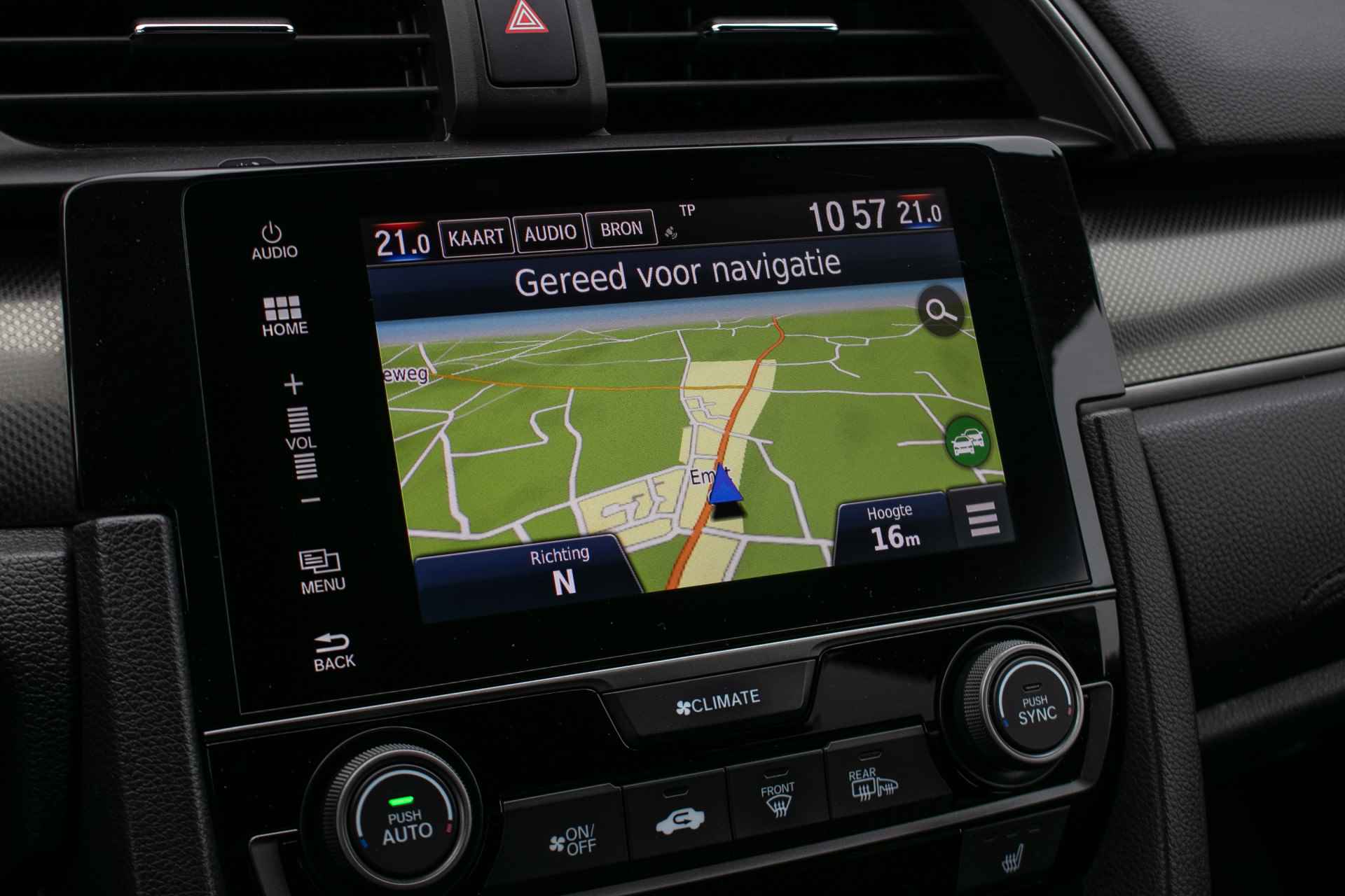 Honda Civic 1.0 i-VTEC Black Edition All-in rijklaarprijs | Leer | Sportpakket | Ad. cruise | Dealerond. | Nav - 15/39