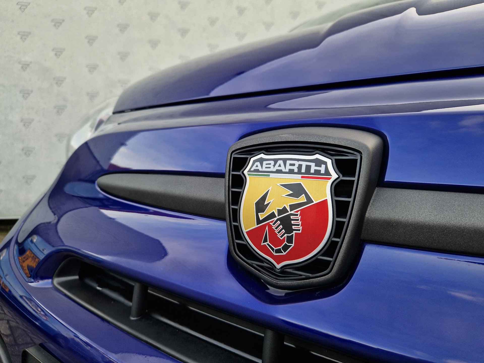 Abarth 500 1.4 T-Jet Abarth Competizione | Climate | DAB | Navi | Apple Carplay / Android Auto | - 17/21