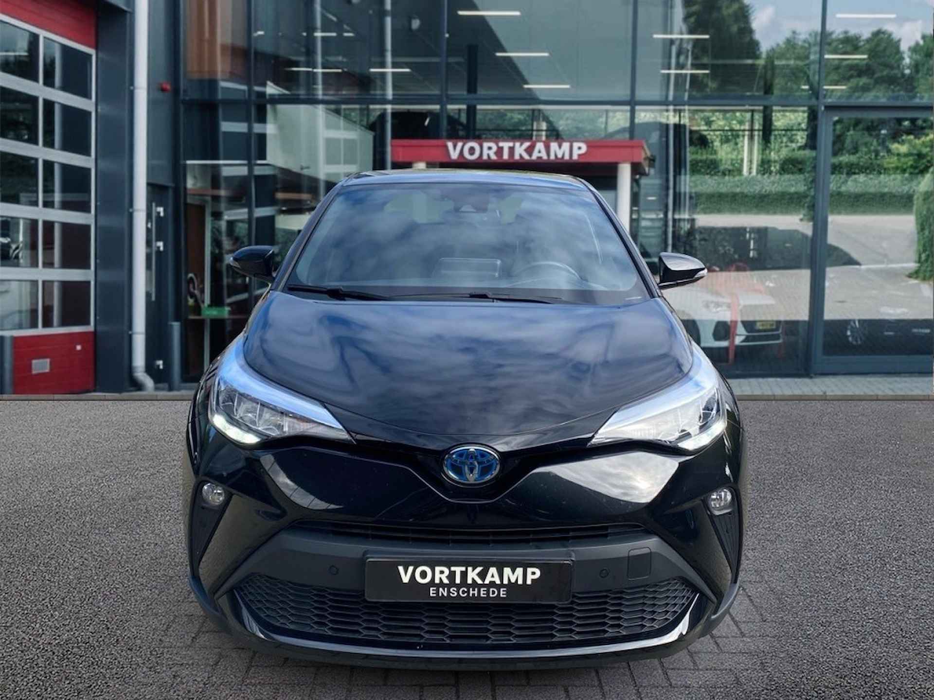 TOYOTA C-hr 2.0 HYBRID DYNAMIC CAMERA/CRUISE/STOELVERW/DAB - 2/24