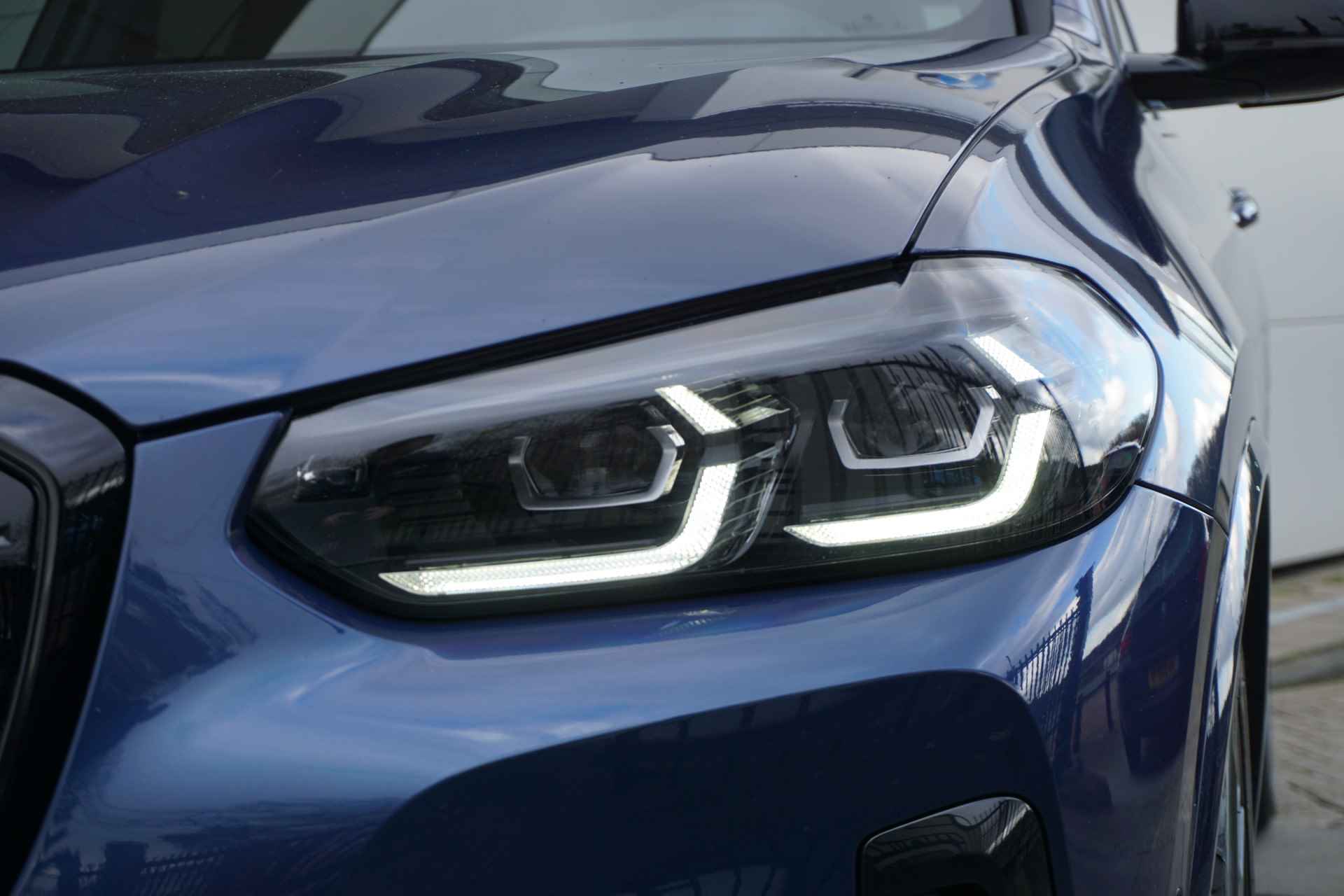 BMW iX3 High Executive M Sportpakket Harman Kardon / Panoramadak / 20" LMV / Head-Up Display / Driving Assistant Professional / Trekhaak - 23/39