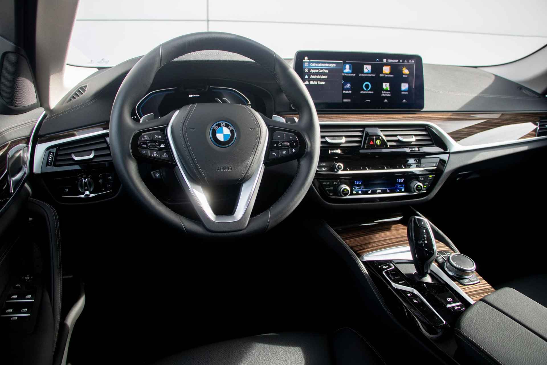 BMW 5 Serie Touring 530e xDrive High Executive | Luxury-Line | Driving Assistant Professional - 12/34