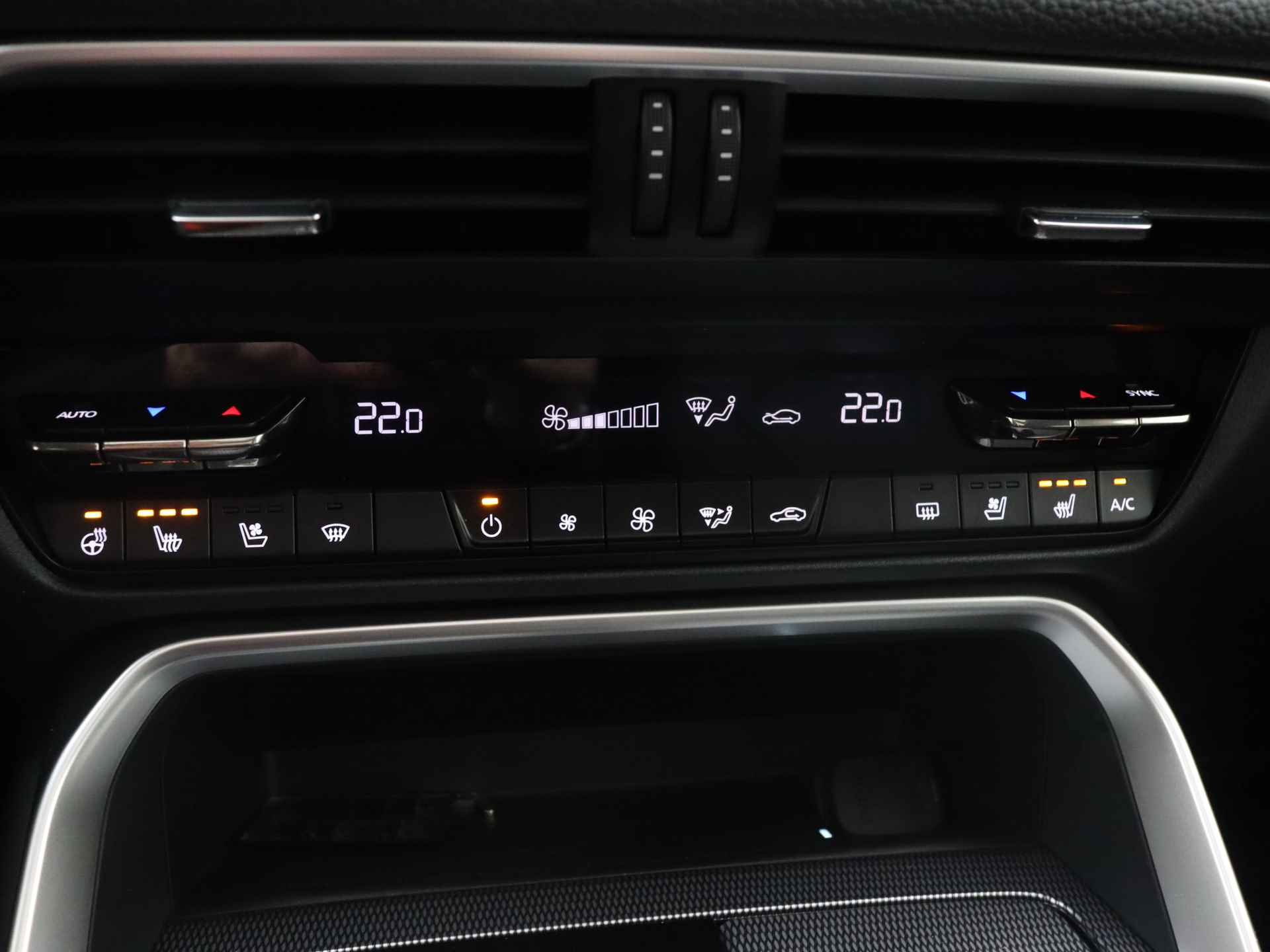 Mazda CX60 2.5 e-SkyActiv PHEV Homura | Bose | Panoramadak | Stoelverwarming en Koeling | - 10/46