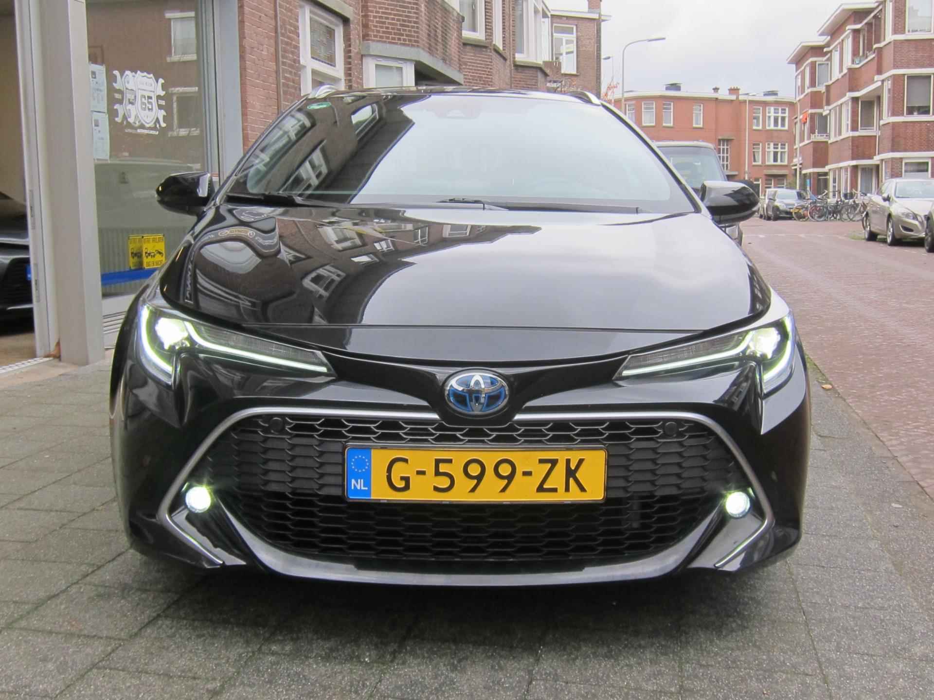 Toyota Corolla Touring Sports 1.8 Hybrid Executive All In Prijs |Bovaggarantie Trekhaak - 8/31