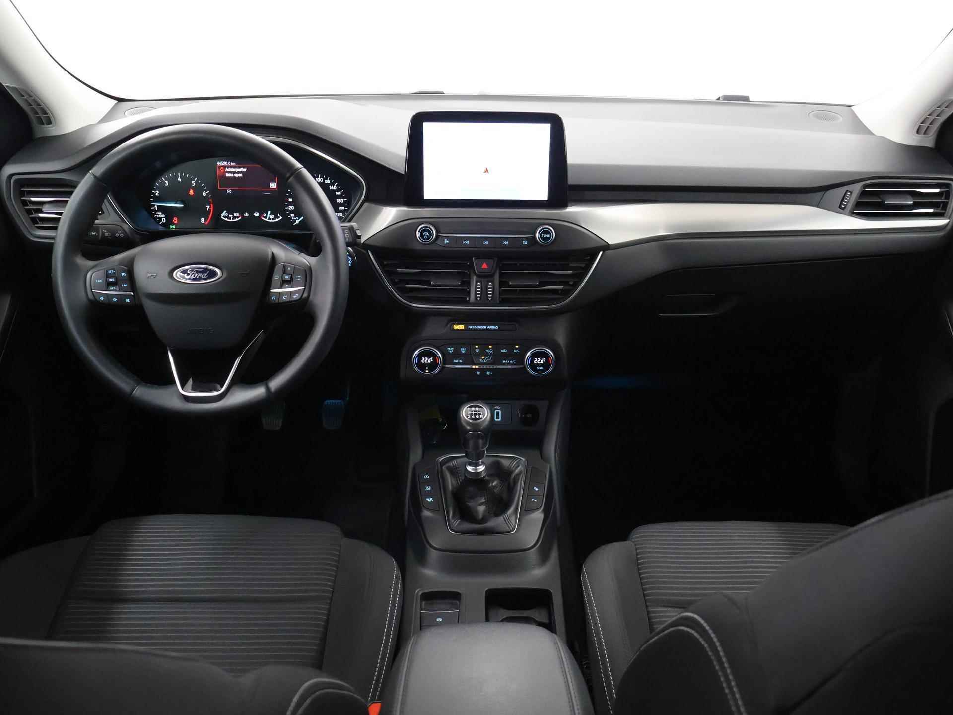 Ford Focus 1.0 EcoBoost Titanium Business | Navigatie | Parkeercamera | DAB | Climate Control | Cruise Control | - 9/41