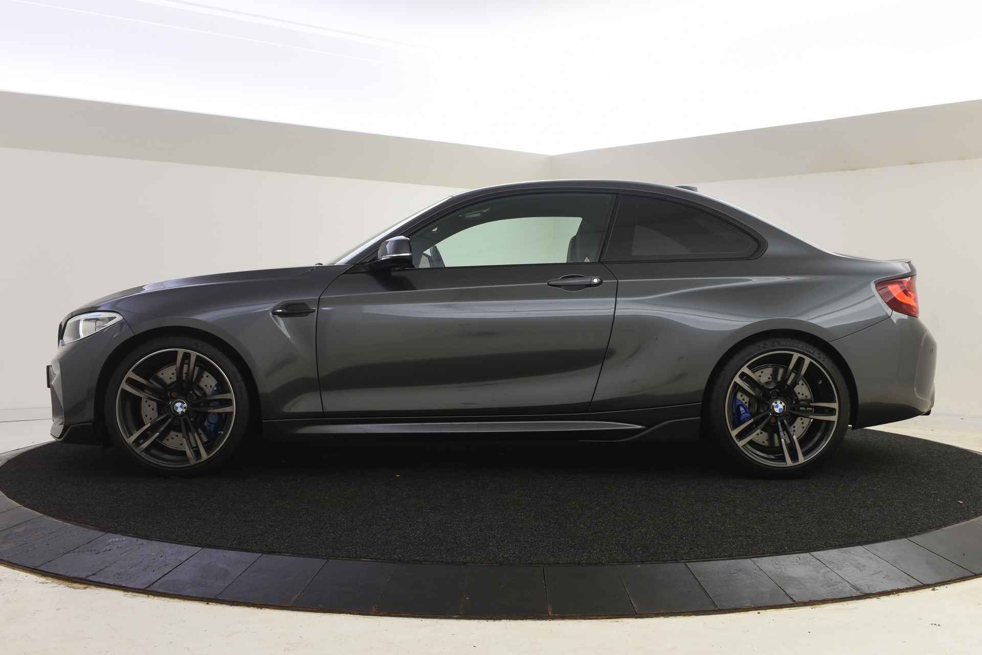 BMW 2 Serie Coupé M2 DCT High Executive Automaat / Achteruitrijcamera / Sportstoelen / Comfort Access / Harman-Kardon / Stoelverwarming / Navigatie Professional - 4/50