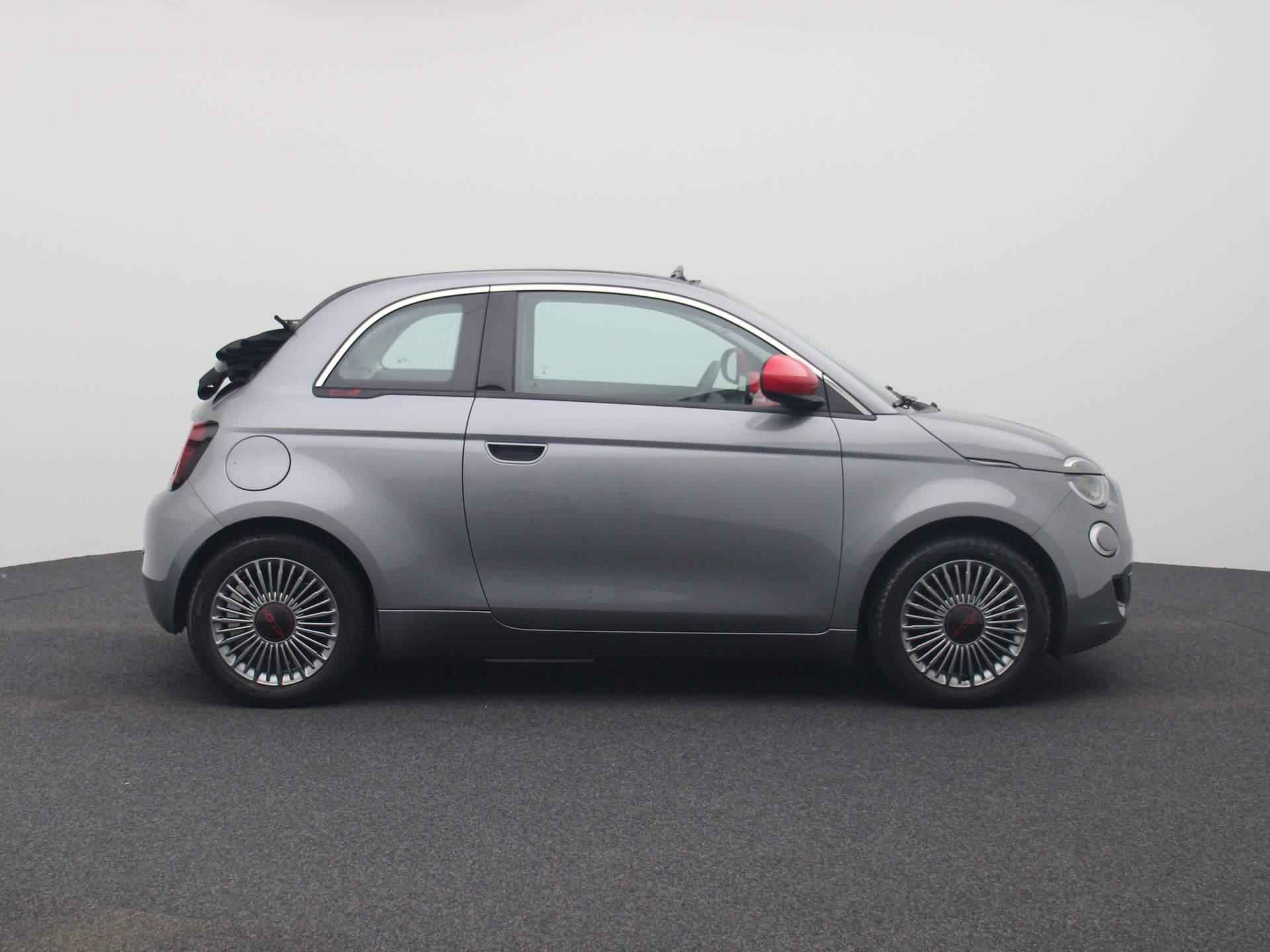 Fiat 500e C Icon 42 kWh | RED | € 22.900,- na aftrek subsidie | Navi | ECC | PDC | LMV | LED | - 7/44