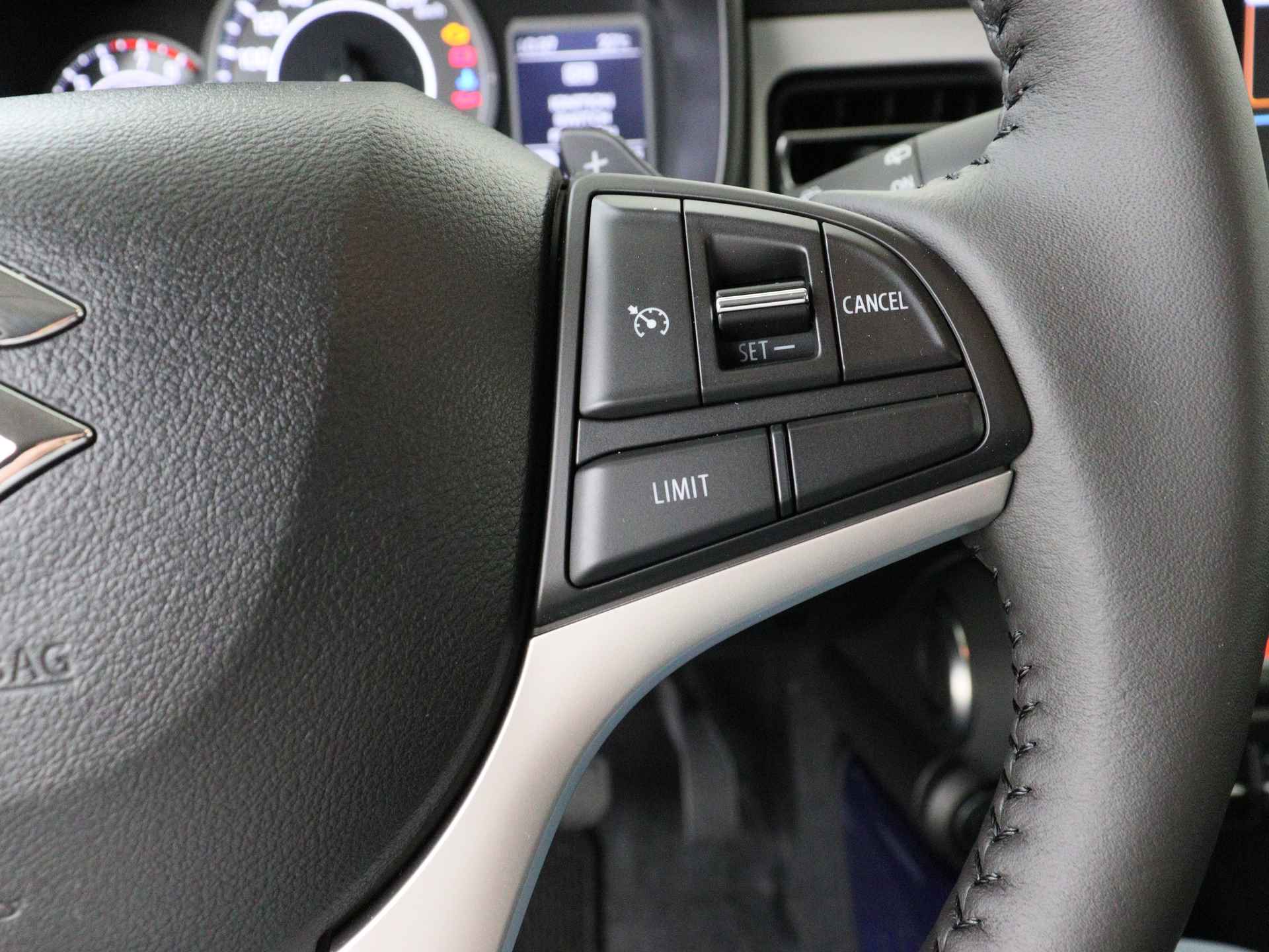 Suzuki Ignis 1.2 Smart Hybrid Style CVT *** DEMO NIET BESCHIKBAAR VOOR VERKOOP *** I Navigatie I Climate Control I Cruise Control I Camera I USB I - 20/37