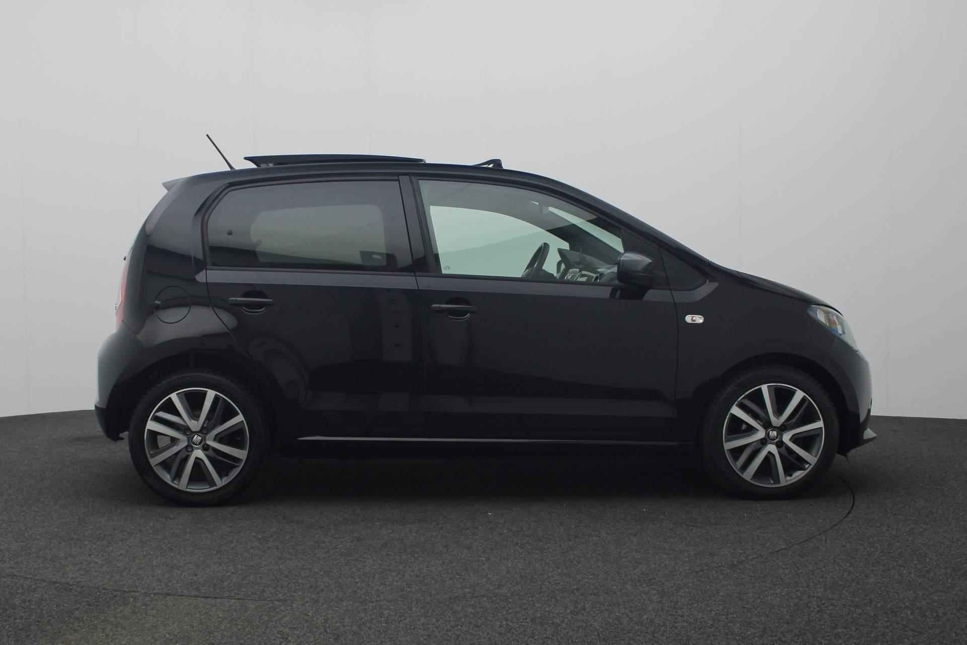 SEAT Mii 1.0 60PK FR - Origineel NL | Pano | BEATS | Navi | 16 inch | Airco | Cruise | Parkeersensoren achter - 18/30