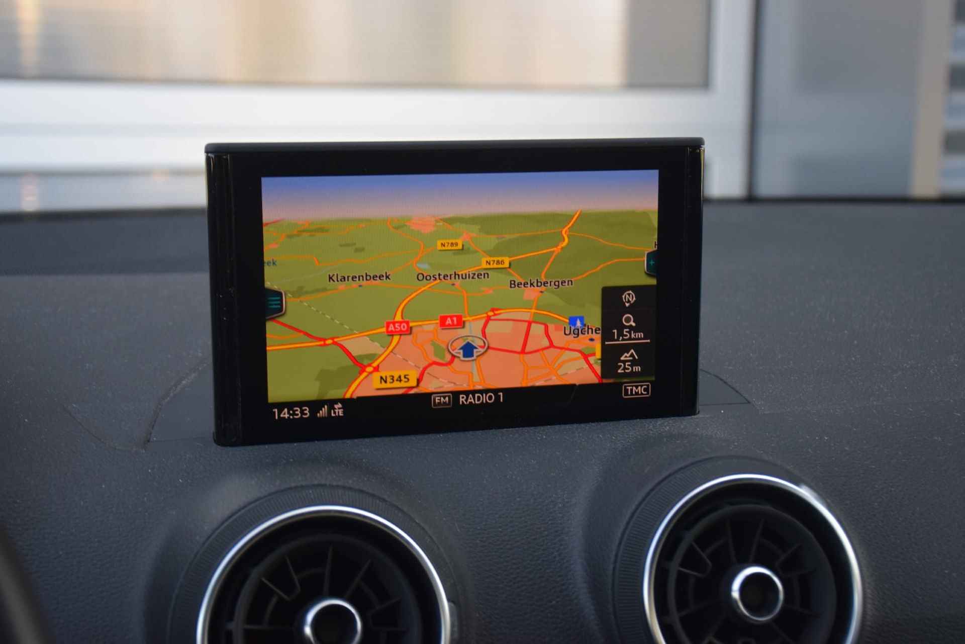 Audi Q2 30 TFSI 116pk Epic | Navigatie | Apple Carplay/Android Auto | Parkeersensor Achter - 23/35