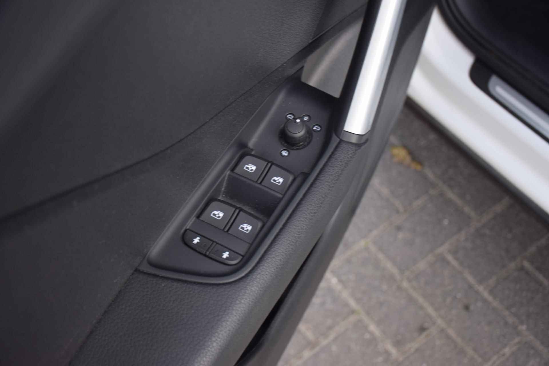Audi Q2 30 TFSI 116pk Epic | Navigatie | Apple Carplay/Android Auto | Parkeersensor Achter - 29/35