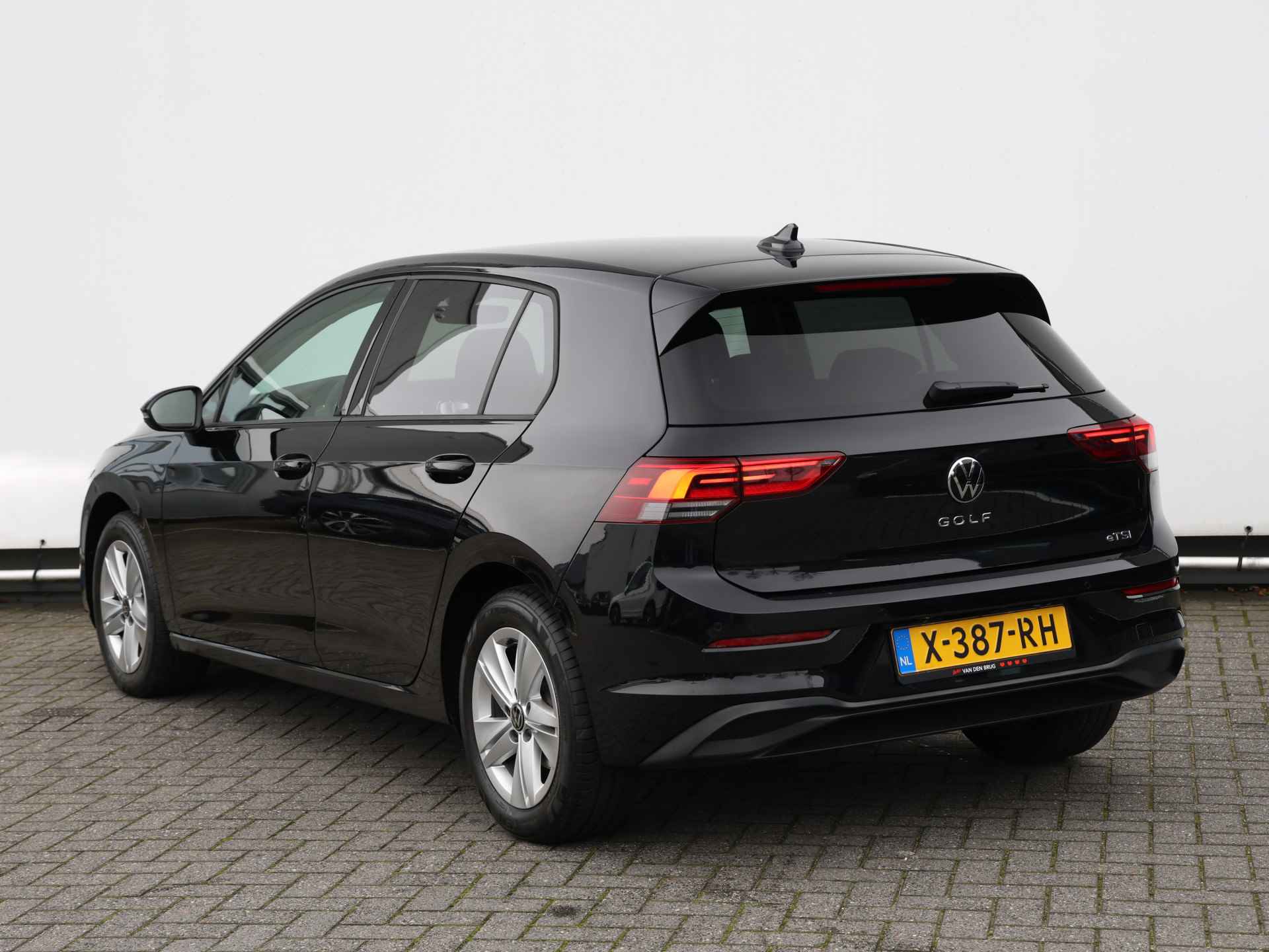 Volkswagen Golf 1.0 TSI Life Business 110pk DSG | LED I Ergo stoelen I Stoelverwarming I Navigatie I Cruise control - 14/43