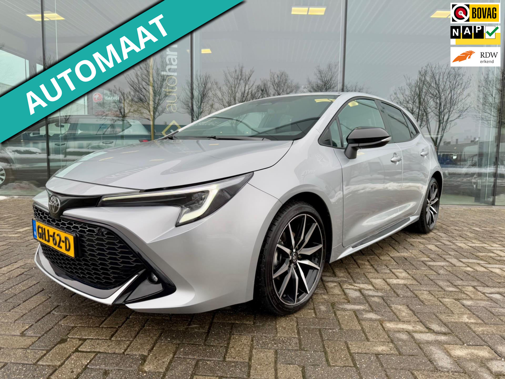 Toyota Corolla GR Sport Hybrid 140pk ! NIEUW ! Virtual Cockpit, fabrieksgarantie