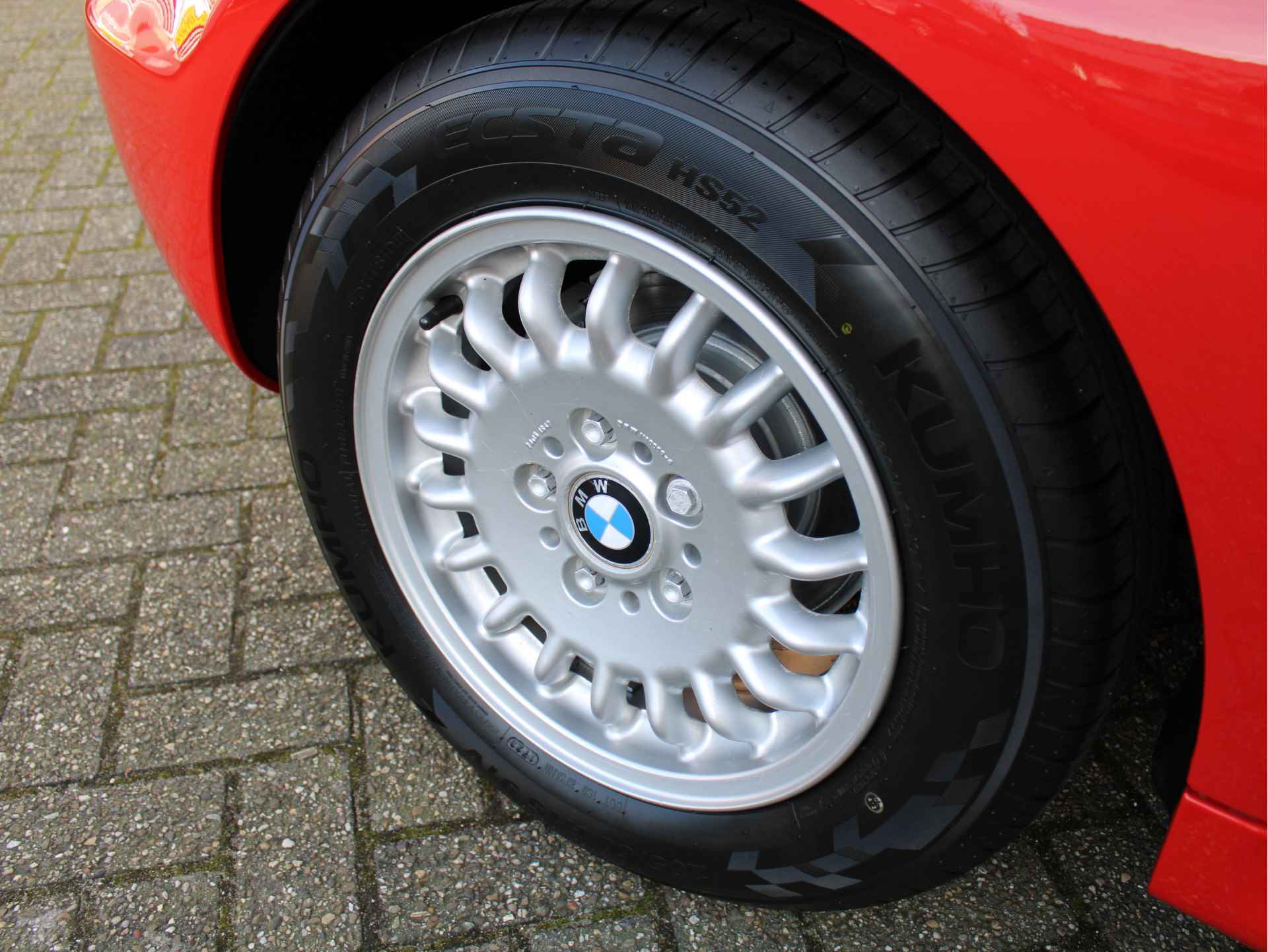 BMW Z3 Roadster 1.9 16V 140PK /Leder/15'LM/Elek. stoelen/Elek. ramen/Windscherm/Stuurbekrachtiging/Youngtimer!/Onderhoudshistorie! - 43/50