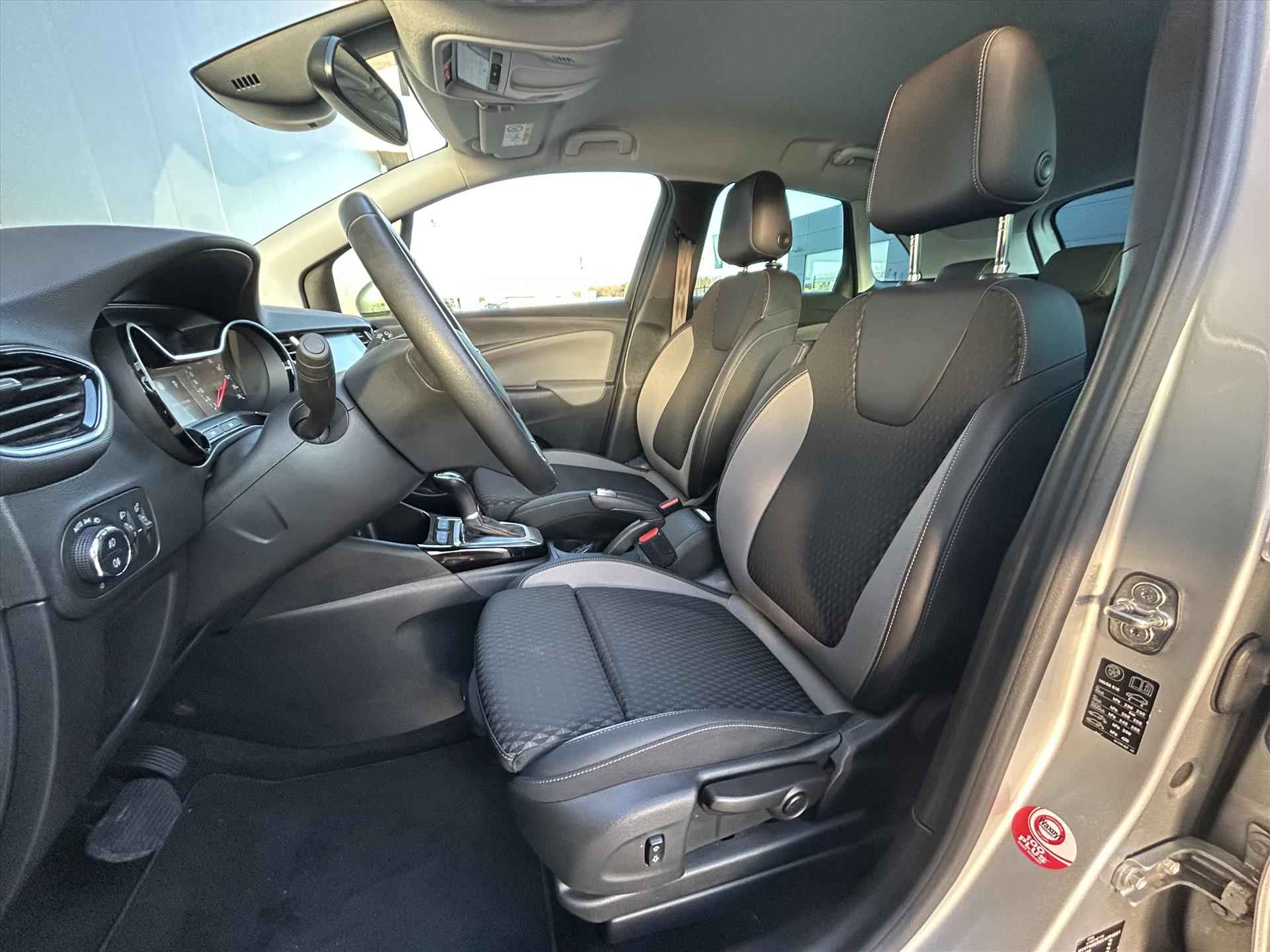 OPEL Crossland X 1.2 Turbo 110pk Innovation | Automaat | Trekhaak | Navigatie | Inhaalsensor | Keyless Entry | Camera | Climate Control |  Cruise Control | - 4/34