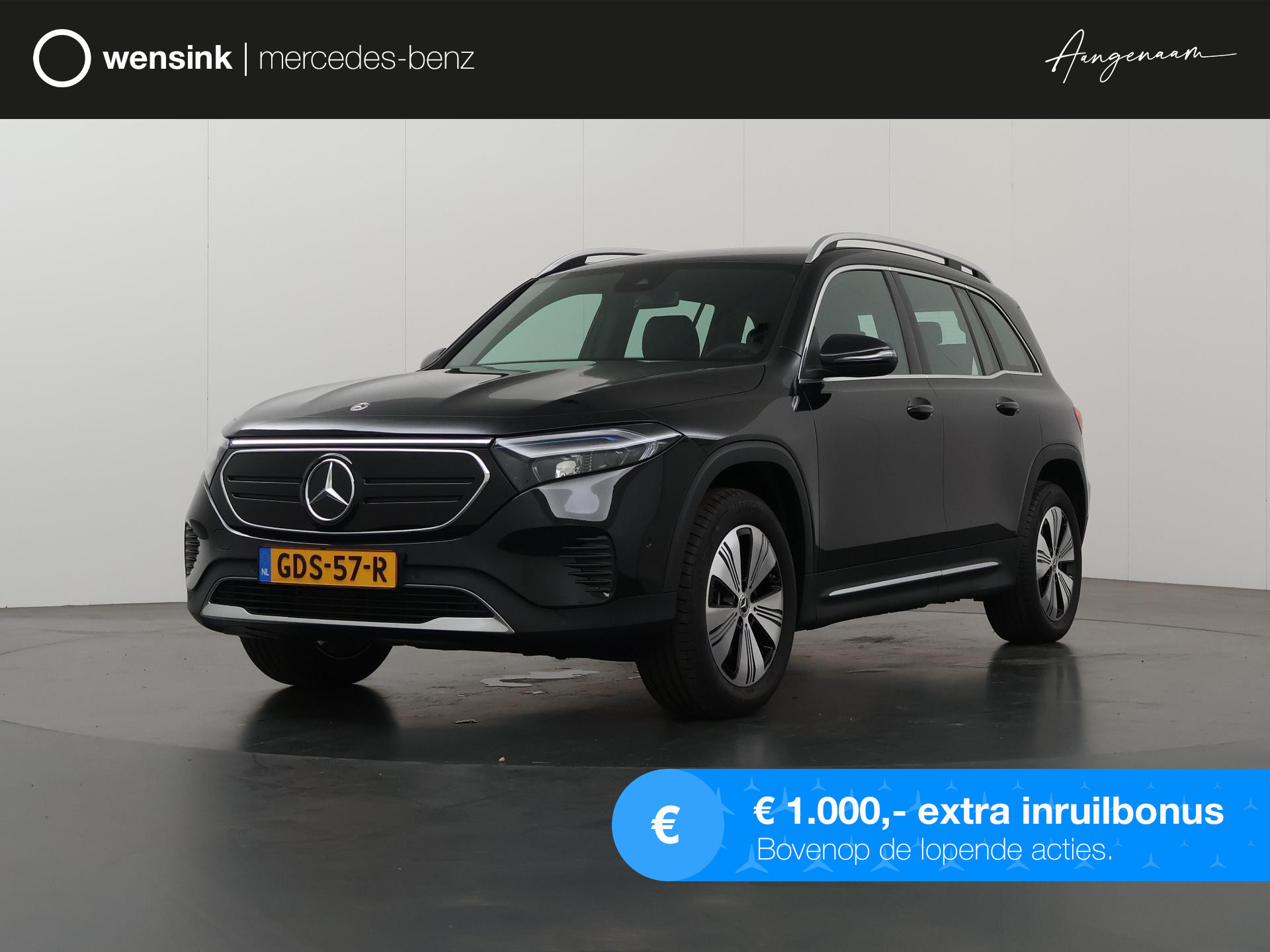 Mercedes-Benz EQB 250 Business Line | 7 persoons | Dodehoek ass. | Stoelverwarming | Sfeerverlichting | Achteruitrijcamera