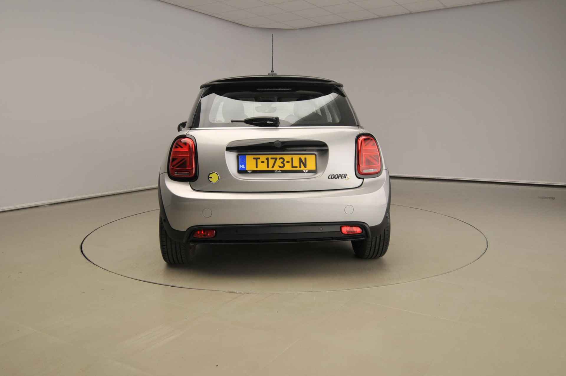 MINI Electric Cooper SE Sportstoelen / PDC / Climate / Led / Stoelverwarming / Alu wielen - 4/33