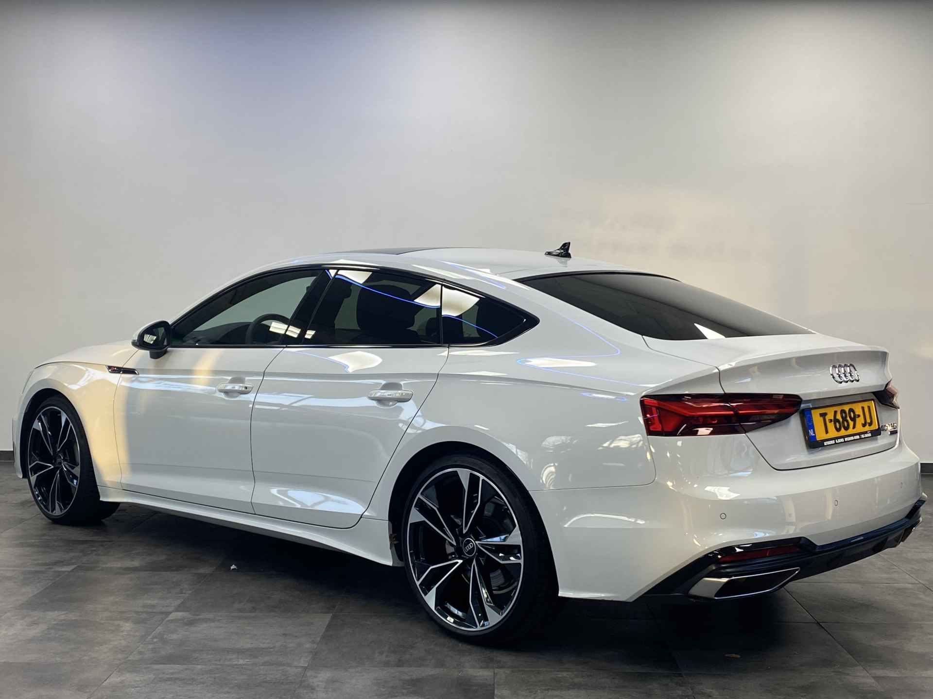 Audi A5 Sportback 40 TFSI quattro S edition Competition Panoramadak Cruise Control Navigatie  Apple Carplay 20LMV VCP 2 Jaar garantie mogelijk* ( vraag naar de voorwaarde) - 4/36