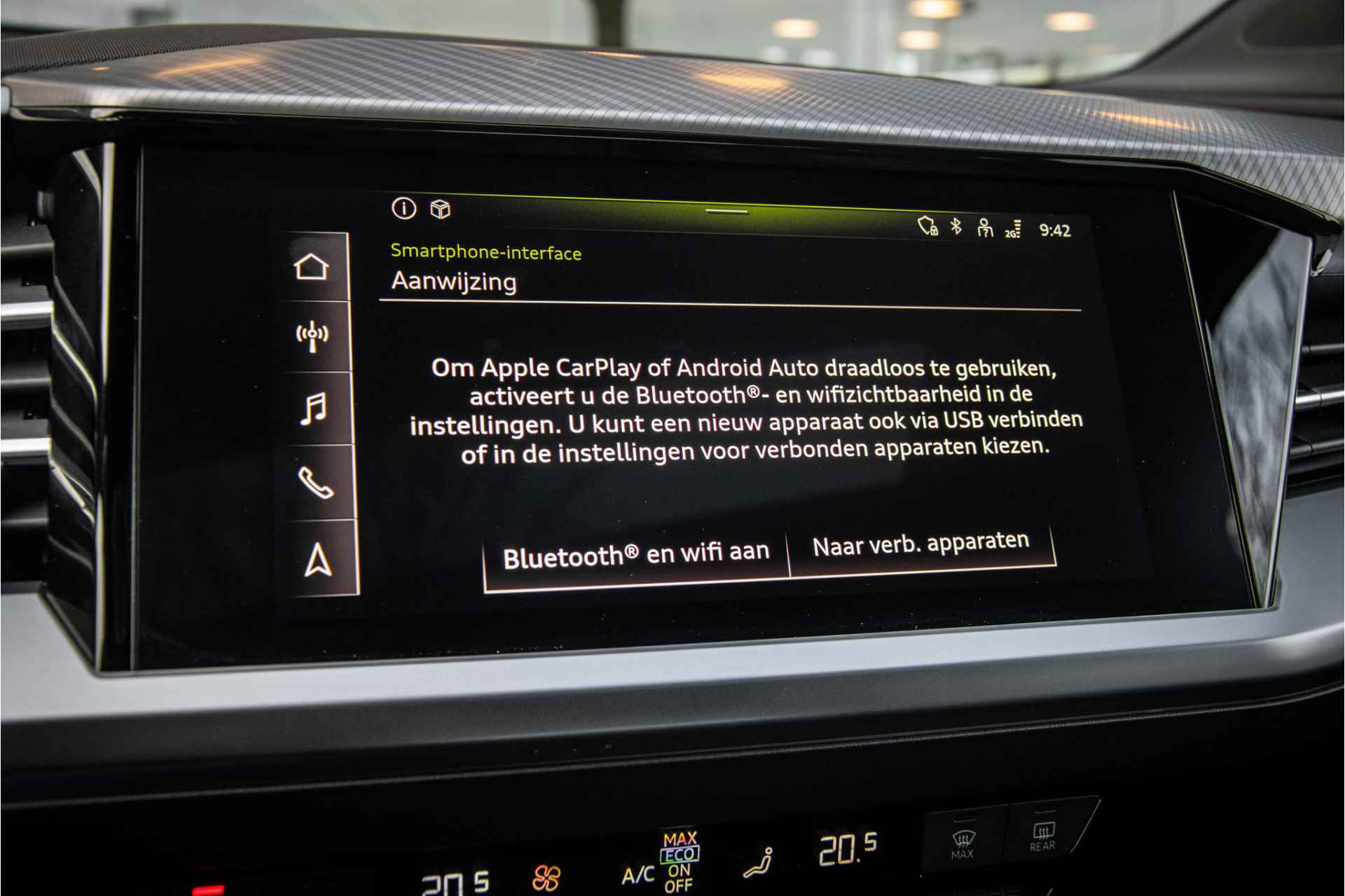 Audi Q4 e-tron 35 Launch edition Advanced Plus 55 kWh - Panodak - Leder - 21inch Rijbereik WLTP 353km - 12% bijtelling! - 44/74