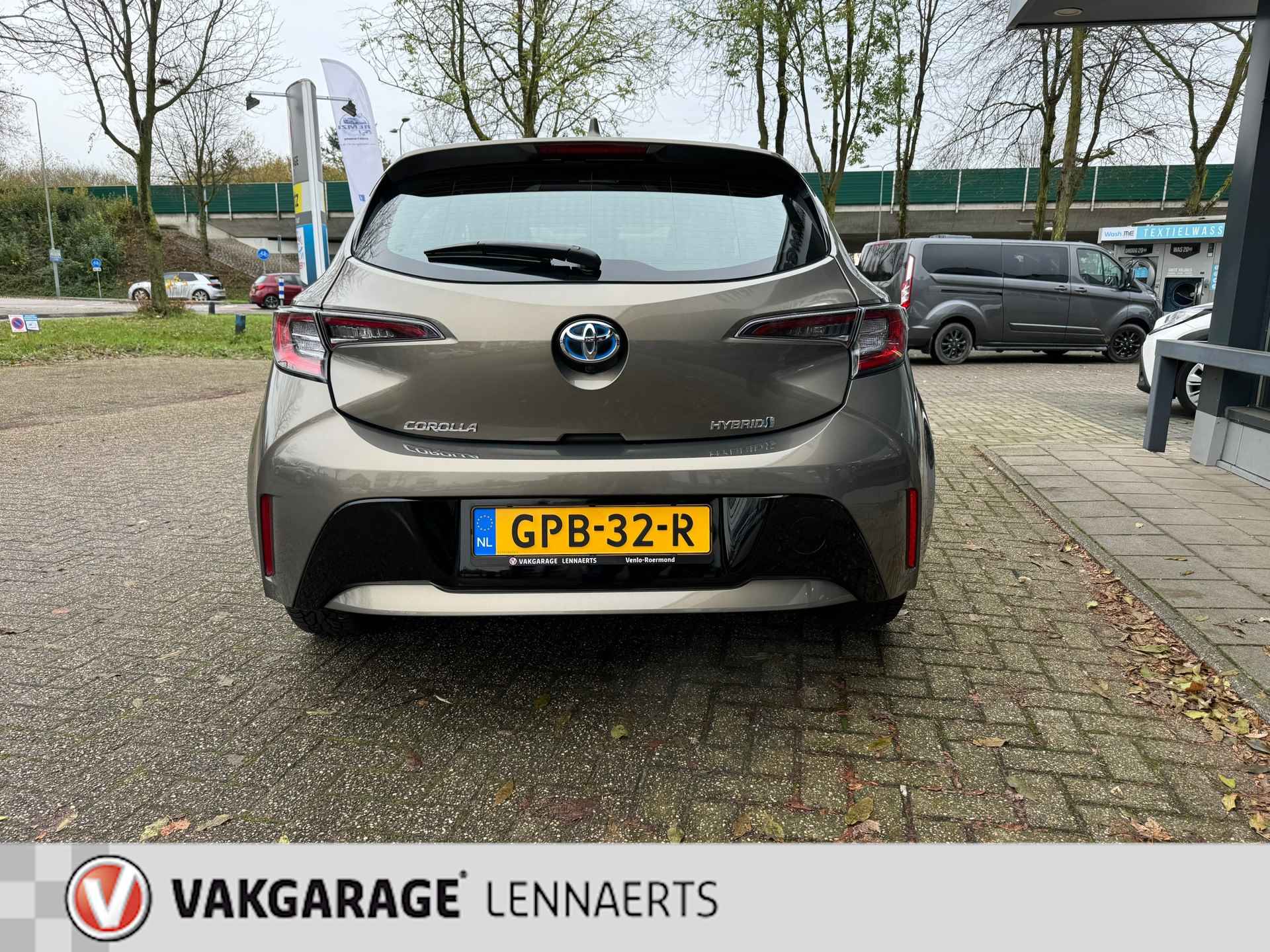 Toyota Corolla 1.8 Hybrid Active, 5 drs, automaat, Rijklaarprijs / 12 mnd garantie - 6/29