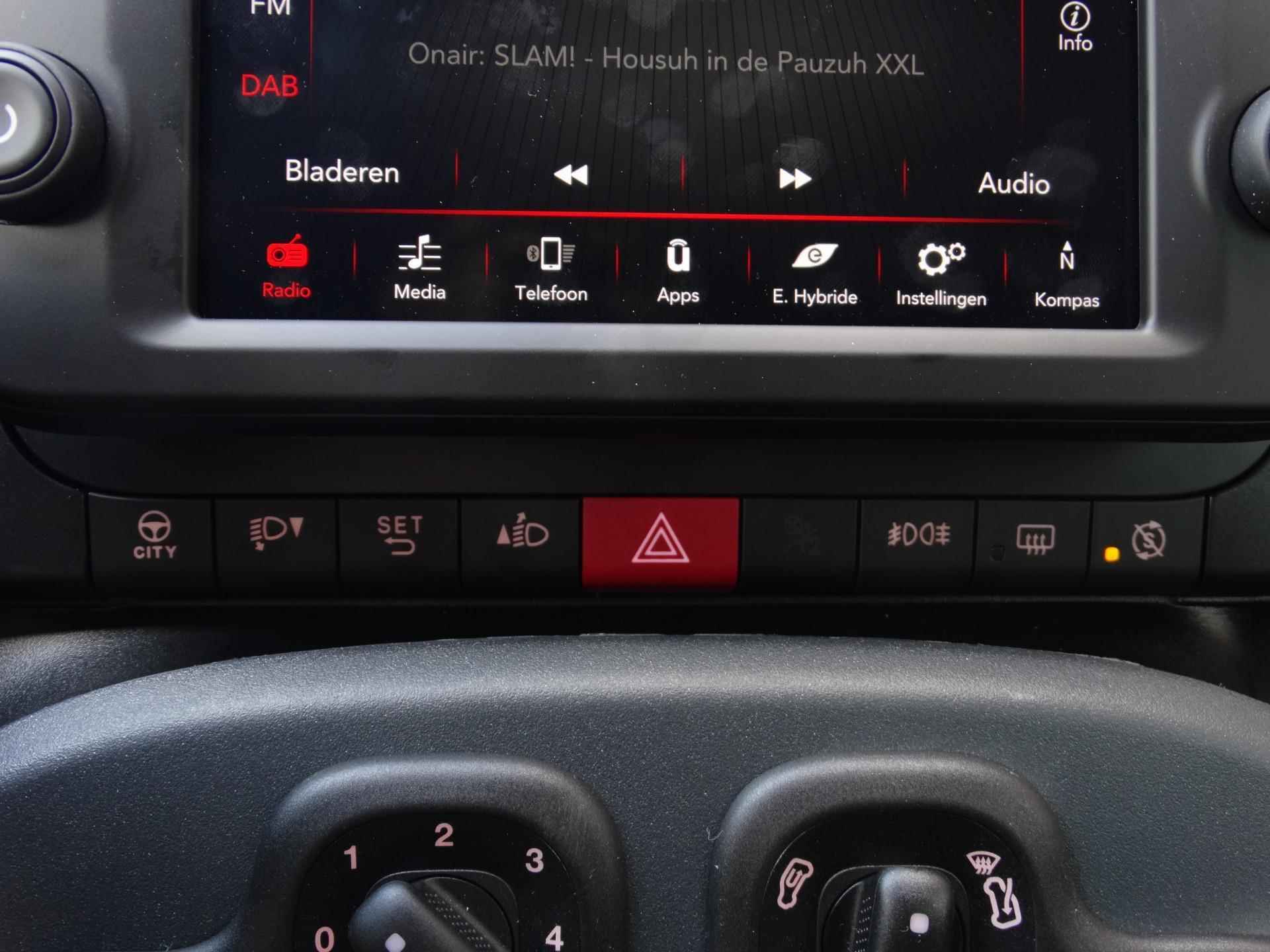 Fiat Panda 5-deurs Cross 1.0 Hybrid 70pk H6 | VERHOOGDE INSTAP | APPLE CARPLAY / ANDROID AUTO | PARKEERSENSOREN | - 26/46