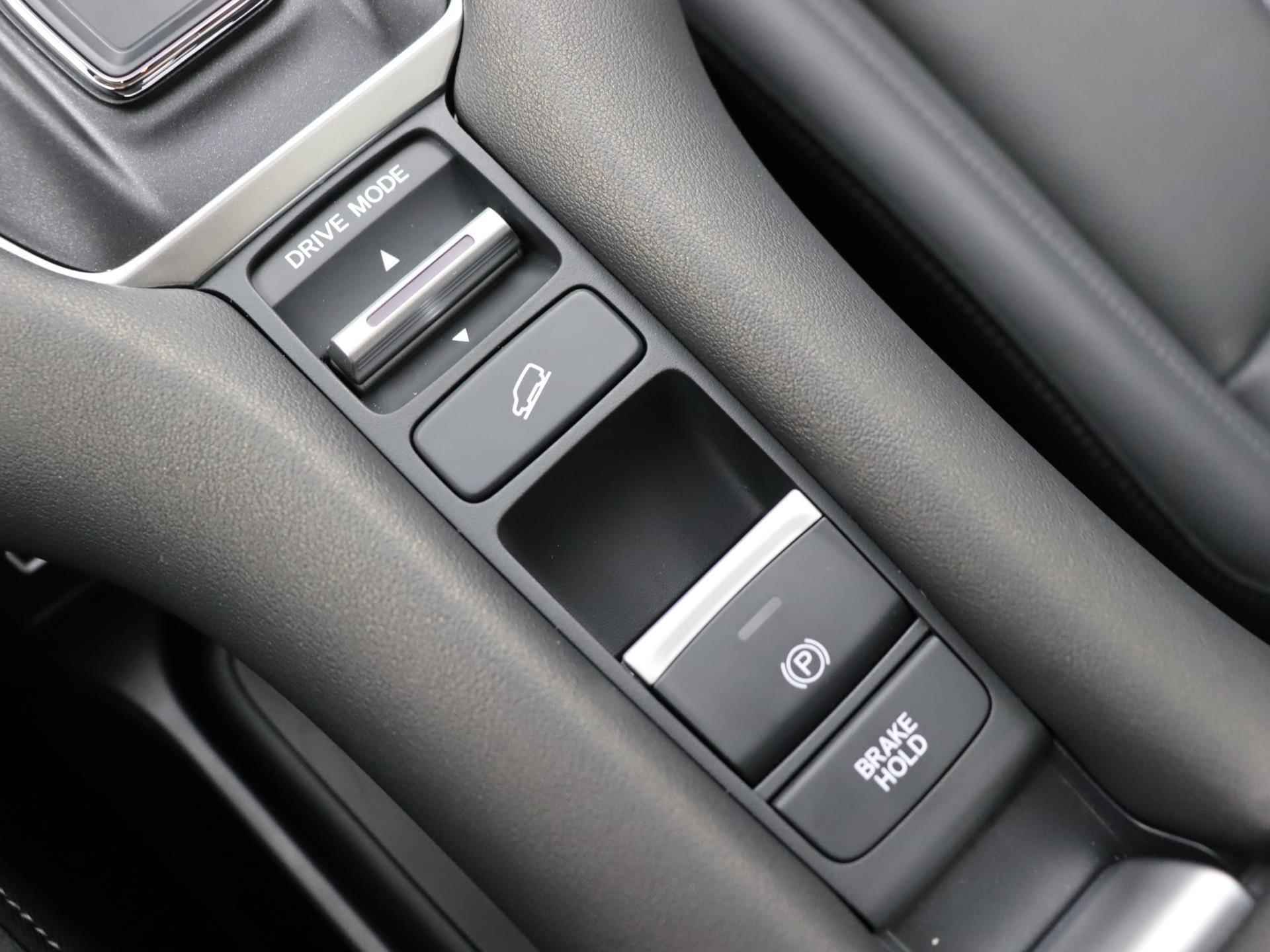 Honda ZR-V 2.0 e:HEV Advance Aut. | Demo Deal! | Leer | Panoramadak | Memory | Stuur + stoelverwarming | - 18/31