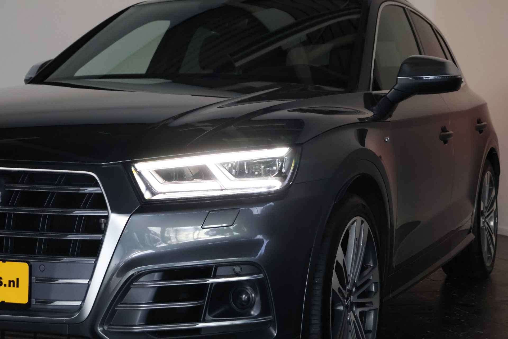 Audi SQ5 3.0 TFSI quattro / ACC / Luchtvering / HUD / Pano / Vol opties - 43/45