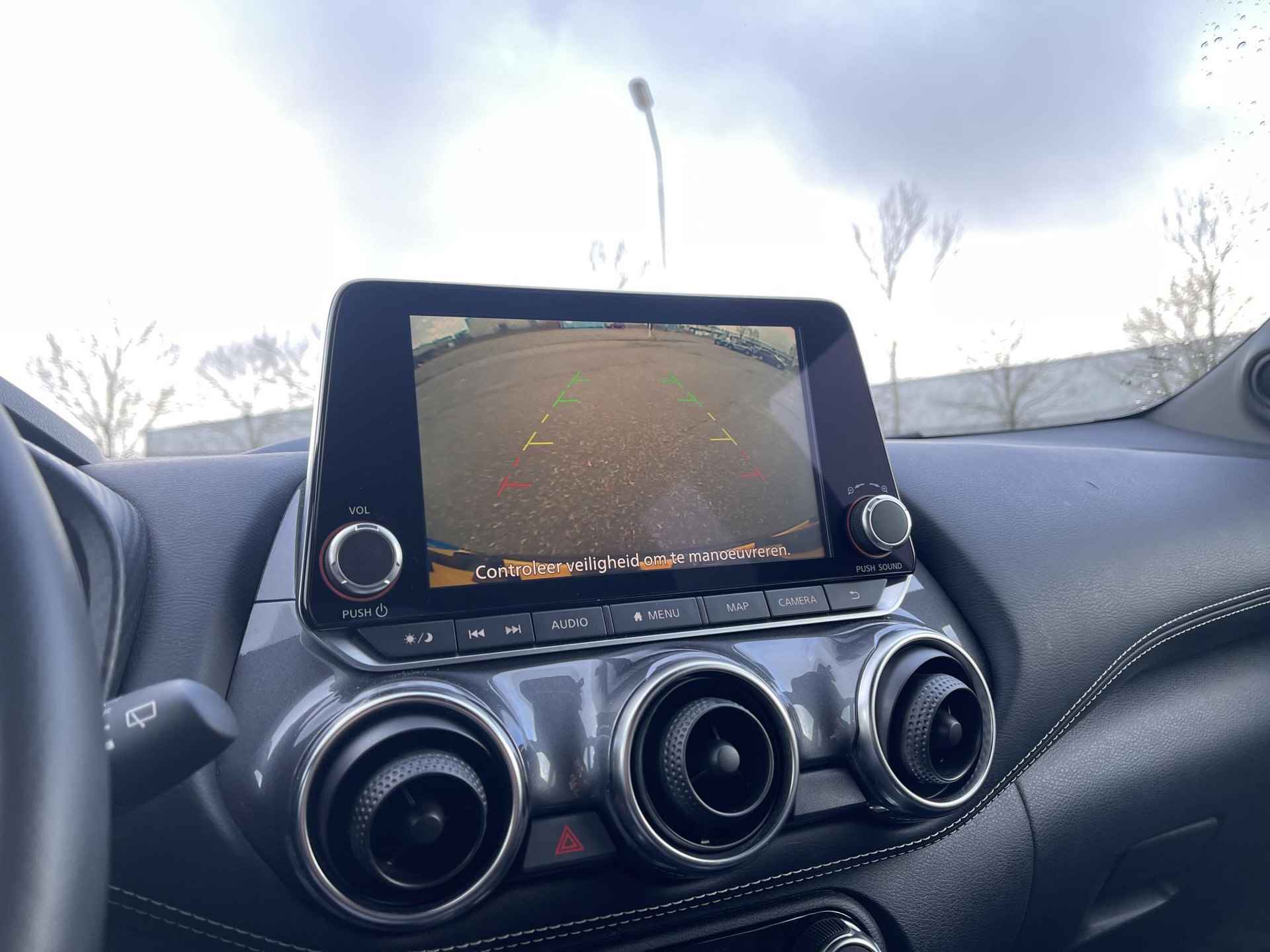 Nissan Juke 1.0 DIG-T N-Design | Navigatie | Camera | Apple Carplay/Android Auto | 19'' Velgen | Cruise & Climate Control | Rijklaarprijs! - 18/24