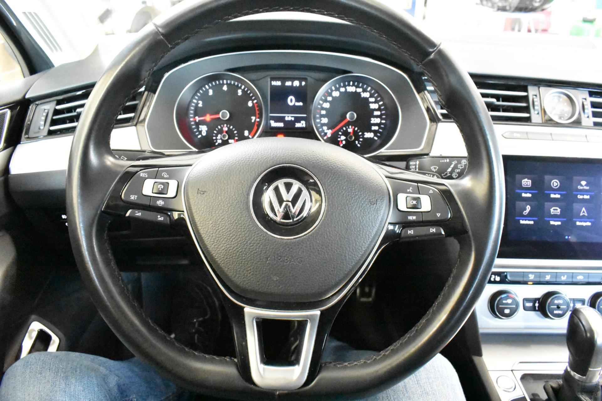 Volkswagen Passat Variant 1.5 TSI Comfortline Business - 34/40