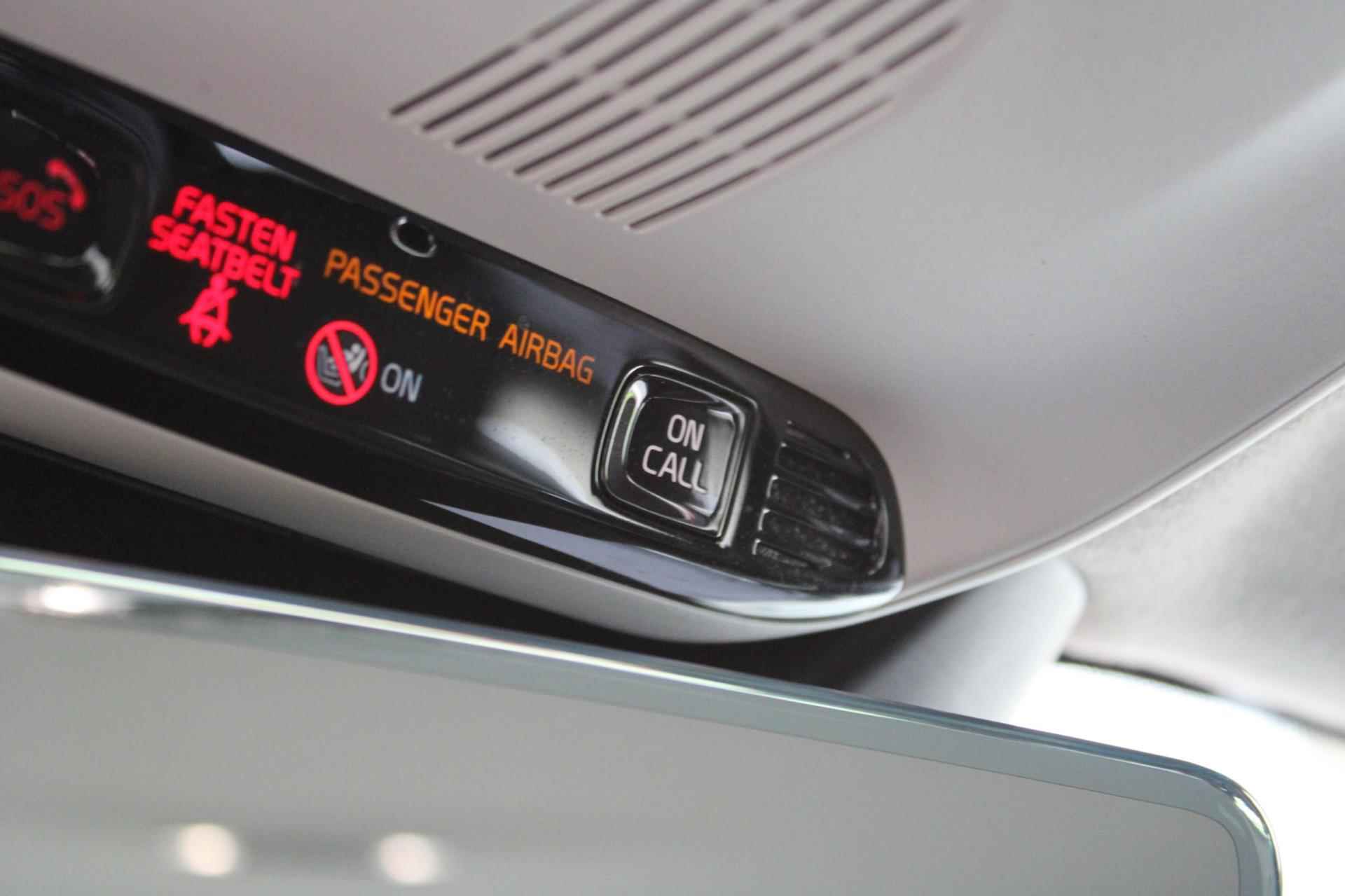 Volvo XC40 T5 Recharge Business Pro | Camera | Trekhaak 1800kg | Harman/Kardon | Lane-assist | Stoelverwarming | - 30/36