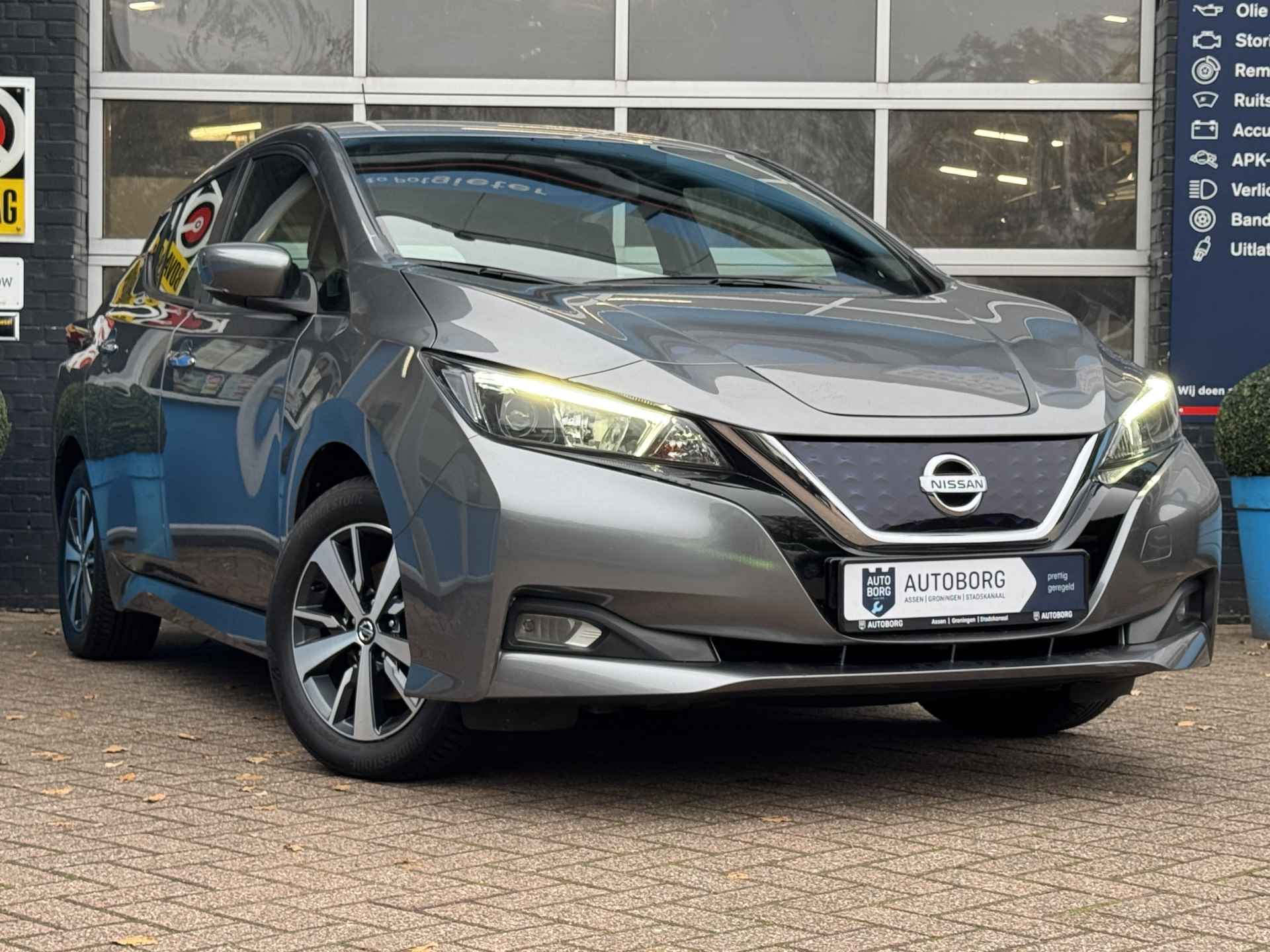 Nissan LEAF *INCLUSIEF LAADPAAL* Acenta 40 kWh | Navigatie | Cruise Control Adaptief | Warmtepomp | Rijklaar + 12 Maand BOVAG Garantie - 38/45