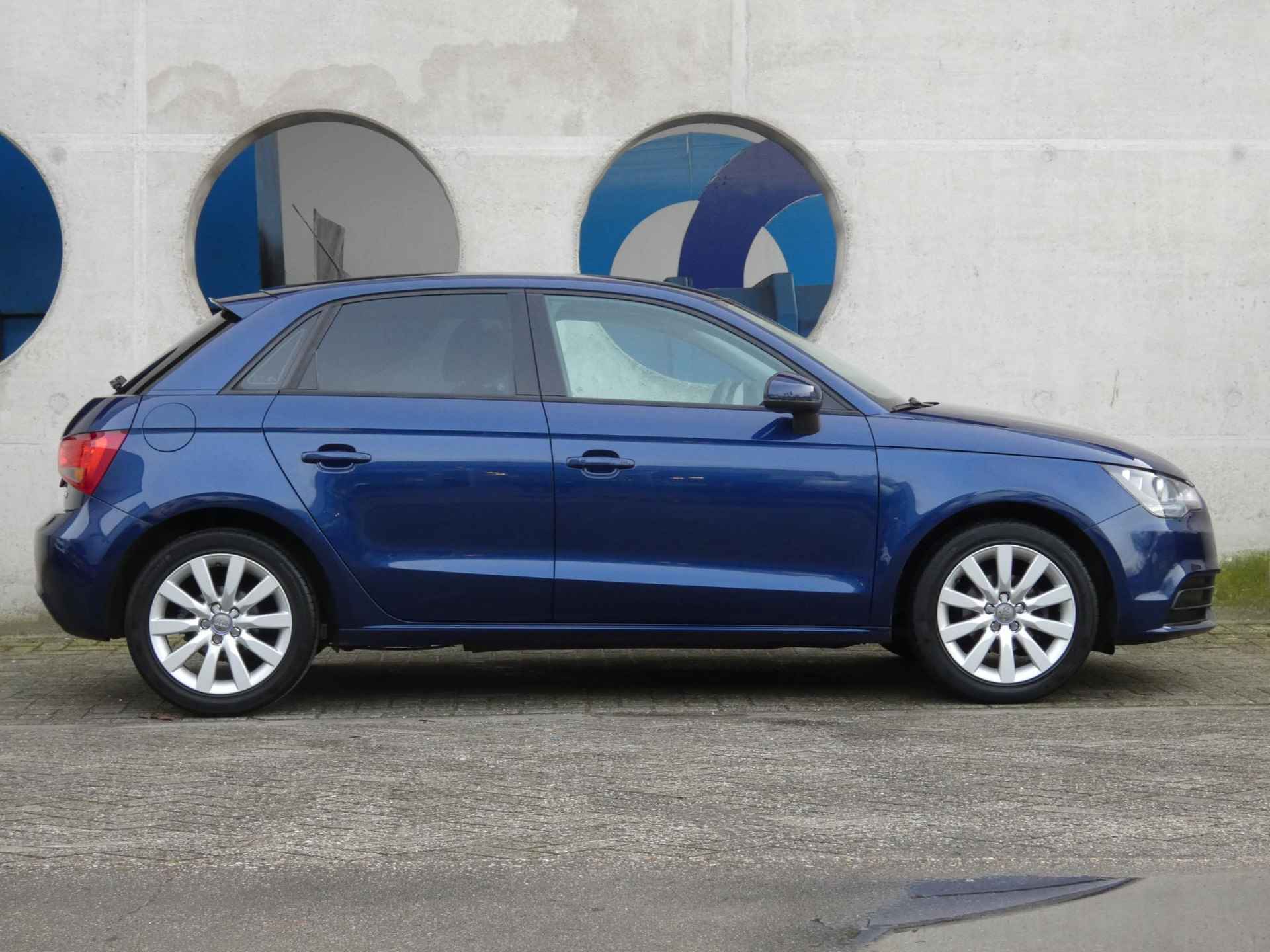 Audi A1 Sportback 1.2 TFSI Connect | NAVIGATIE | 12 MAANDEN BOVAG GARANTIE | - 3/23